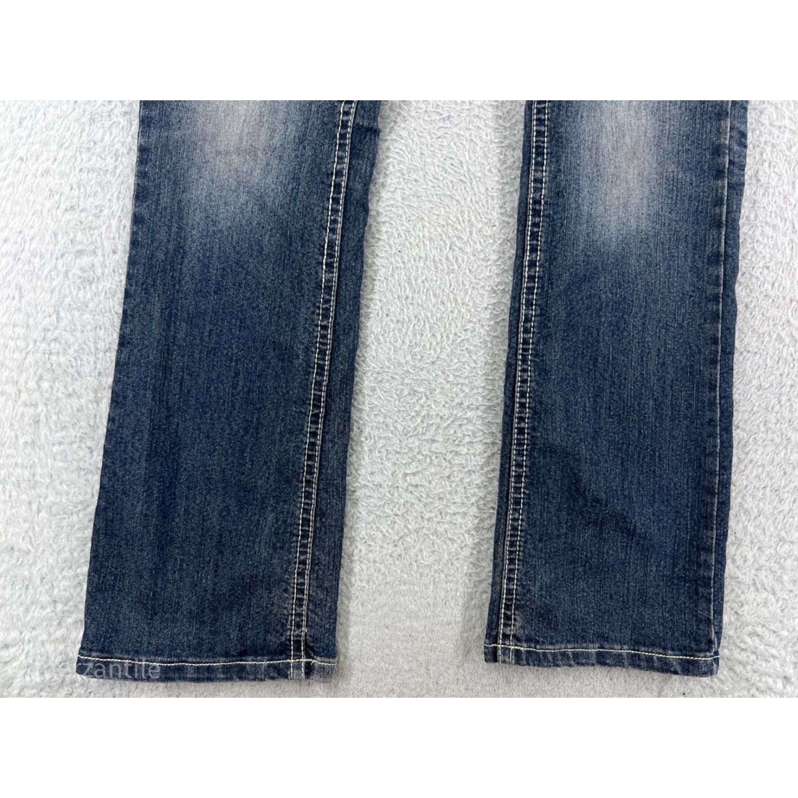 Denime Suko Jeans Women 8 Blue Denim Bootcut Mid Rise Distressed Zipper 5-Pocket Inseam 31" Womens Size 30" / US 8 / IT 44 - 5 Thumbnail
