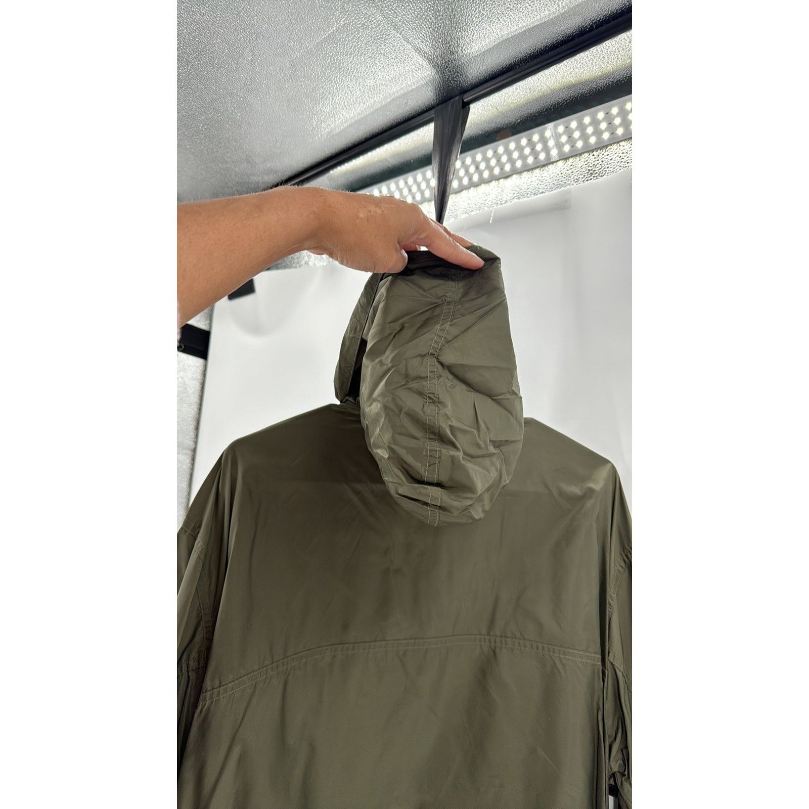 Express EXPRESS World Brand 90s Windbreaker green Hooded Nylon Size US L / EU 52-54 / 3 - 6 Thumbnail