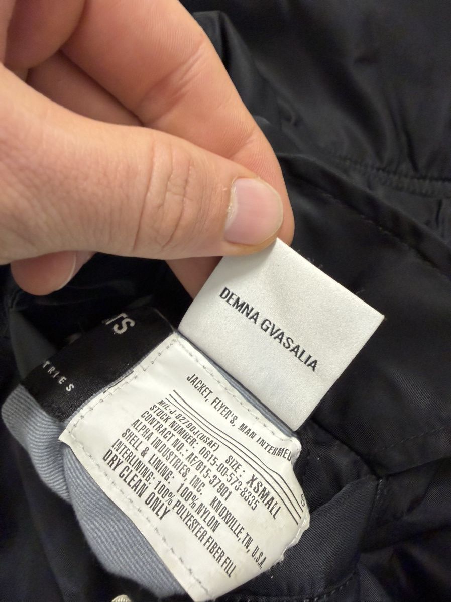Alpha Industries × Vetements Vetements x Alpha Industries Reversible Bomber Jacket Size US XS / EU 42 / 0 - 15 Thumbnail