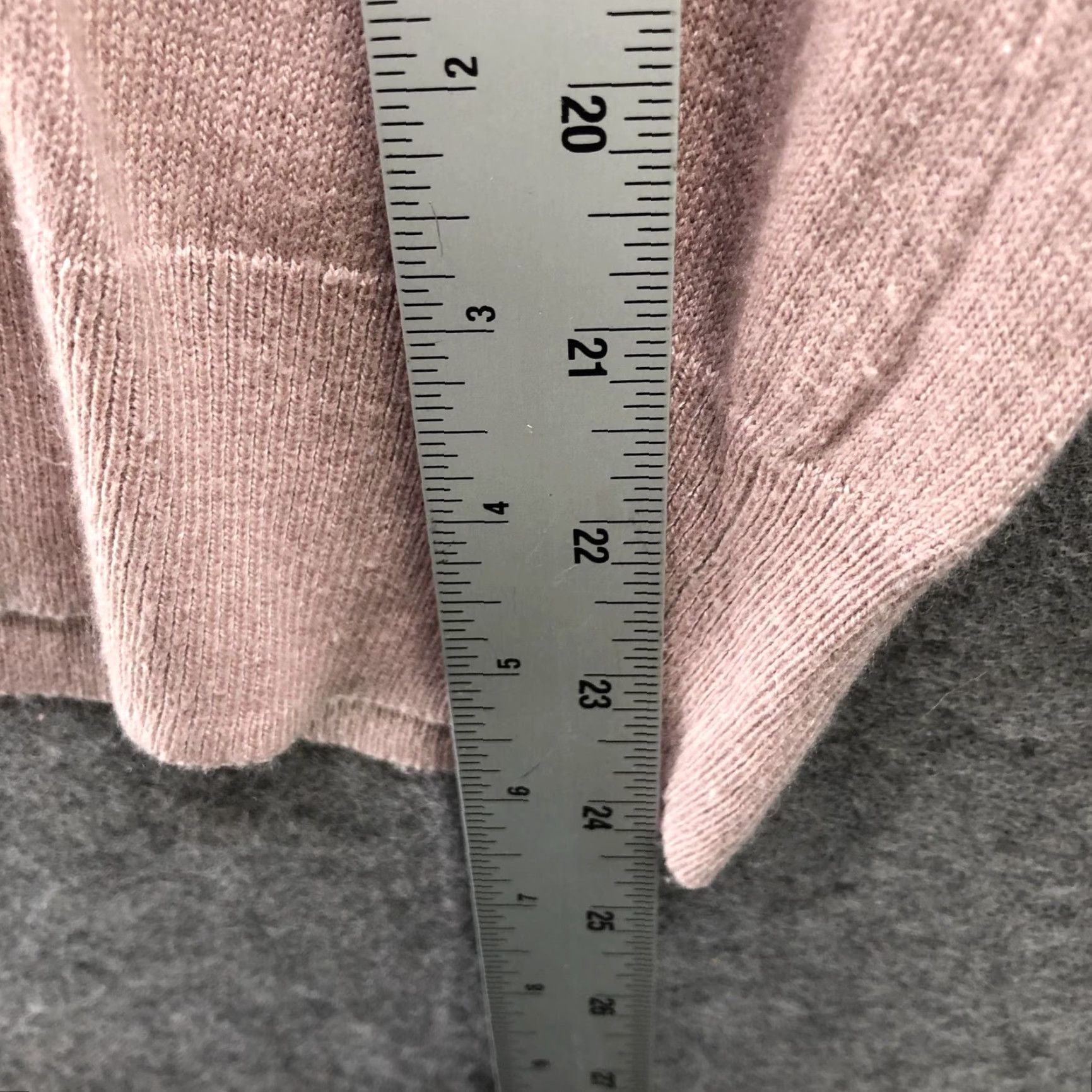 Vintage VINTAGE Leith Bell Sleeve Sweater Womens S Blush Pink Wool Blend Crewneck Knit Size S / US 4 / IT 40 - 7 Thumbnail