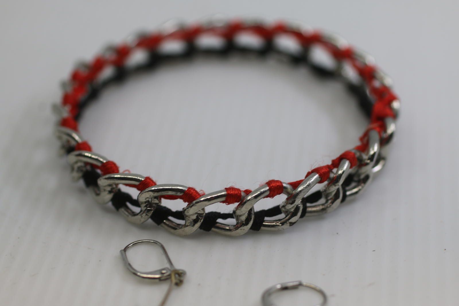 The Unbranded Brand Chain Bracelet & Drop Earrings Set – Black / Red Jewelry Size ONE SIZE - 2 Thumbnail