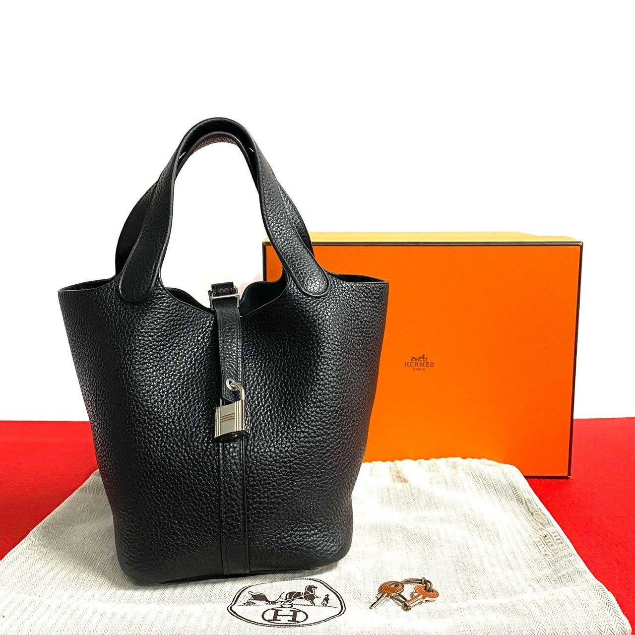 Hermes Hermes Handbag Black Size ONE SIZE - 1 Thumbnail
