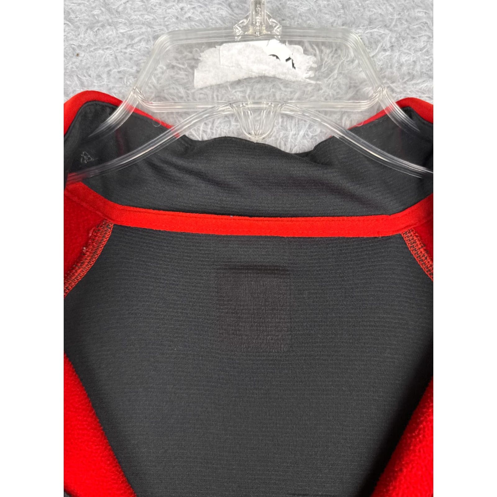The North Face The North Face Sweater Mens Large Red 1/4 Zip Polyester Softshell Running READ Size US L / EU 52-54 / 3 - 7 Thumbnail