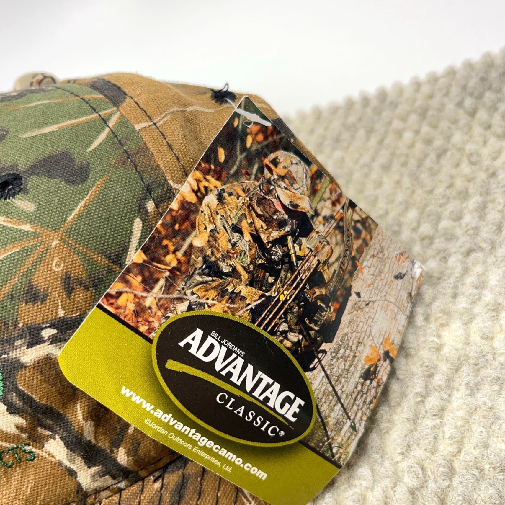 Vintage **Advantage Camo Snap Back Hat Hunting Cap AWP Adult** User: **Camo Advantage Snap Back Hat AWP Hunting Adult** Size ONE SIZE - 4 Thumbnail