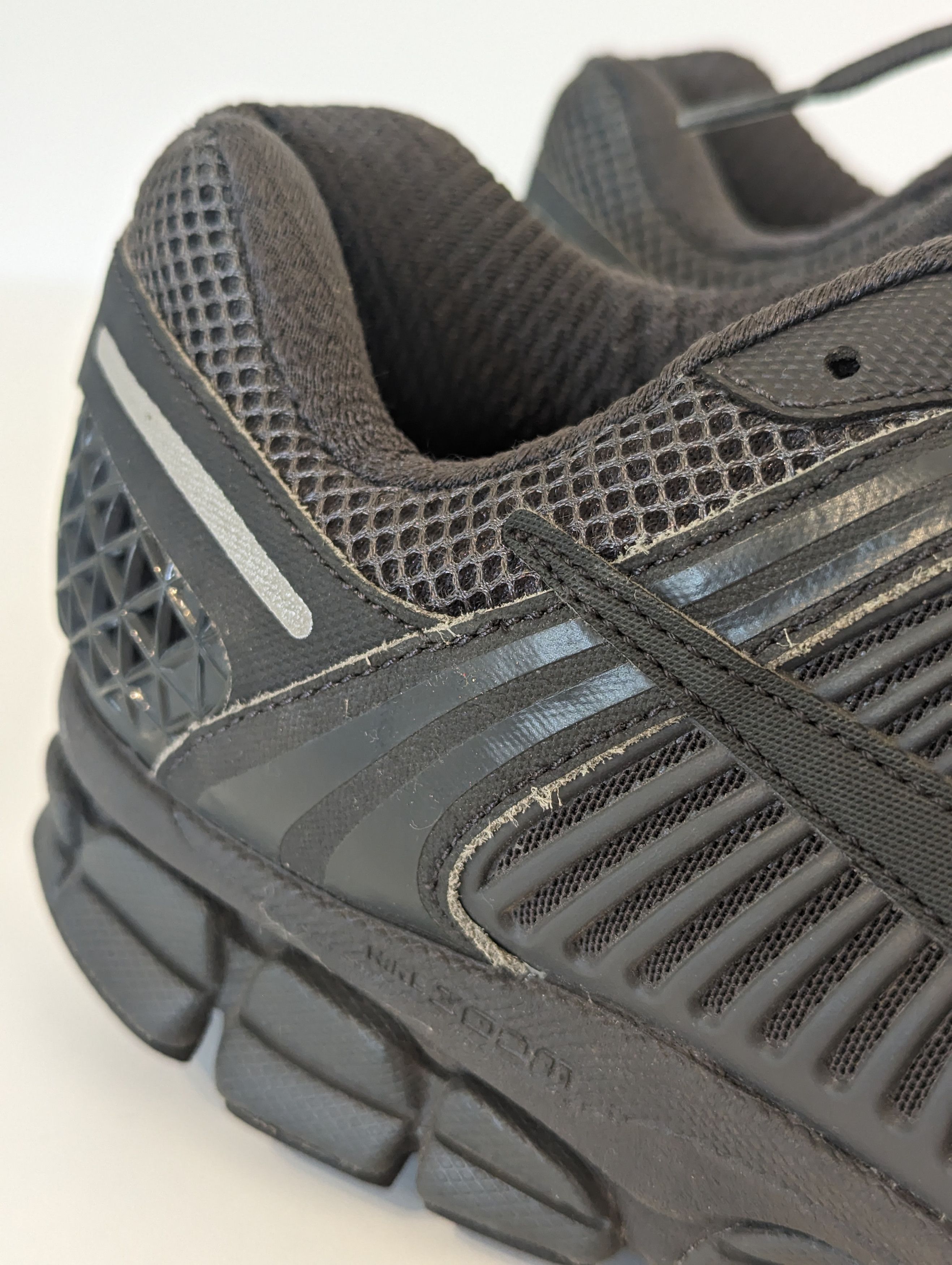 Nike Nike Air Zoom Vomero 5 'Anthracite' 2023 Size US 12 / EU 45 - 5 Thumbnail