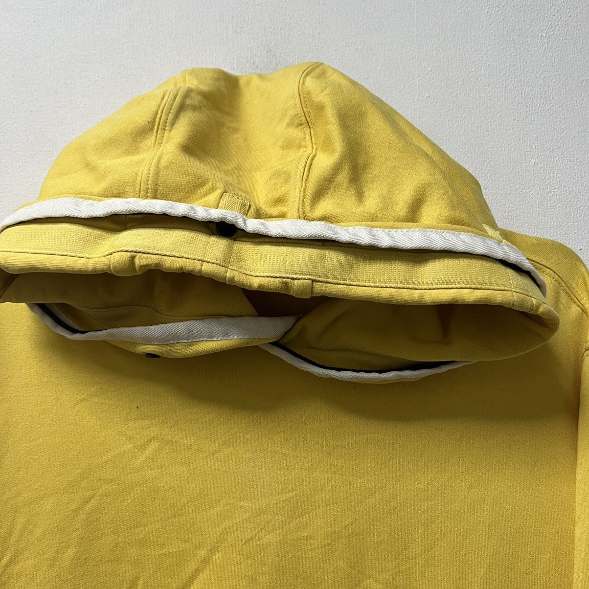 Stone Island Stone Island Hoodie Yellow Size L Size US L / EU 52-54 / 3 - 4 Thumbnail