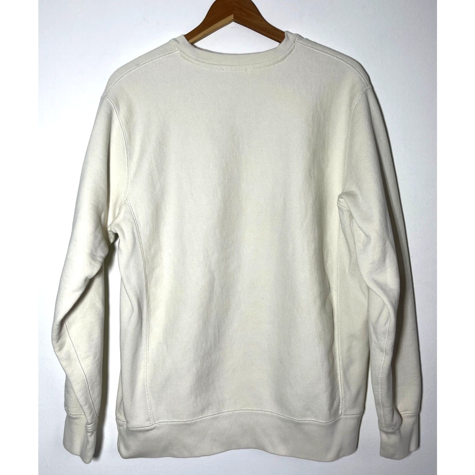 Vintage Emily Roggenburk Women's Sweatshirt Crewneck Pullover Off-White M Cleveland Sports Club City Size M Size M / US 6-8 / IT 42-44 - 2 Thumbnail