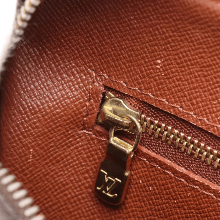 Louis Vuitton Monogram Nile Messenger Bag Size ONE SIZE - 10 Thumbnail
