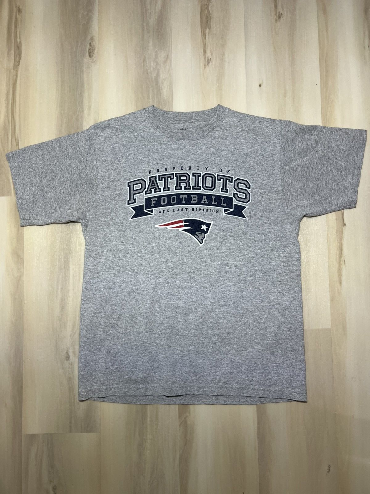 NFL New England Patriots Reebok T-shirt Sz Medium AFC East NFL Size US M / EU 48-50 / 2 - 1 Thumbnail