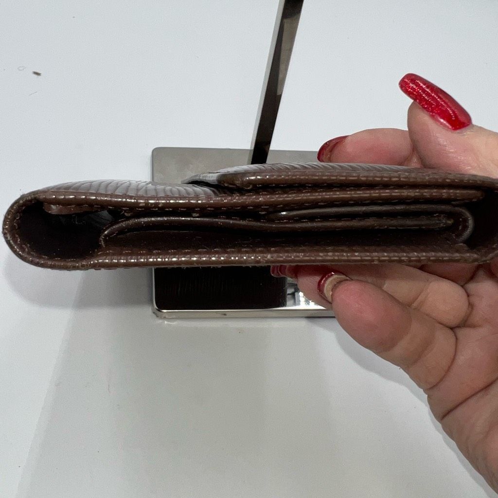 Louis Vuitton Louis Vuitton Epi Porte Tresor International Leather Trifold Size ONE SIZE - 4 Thumbnail