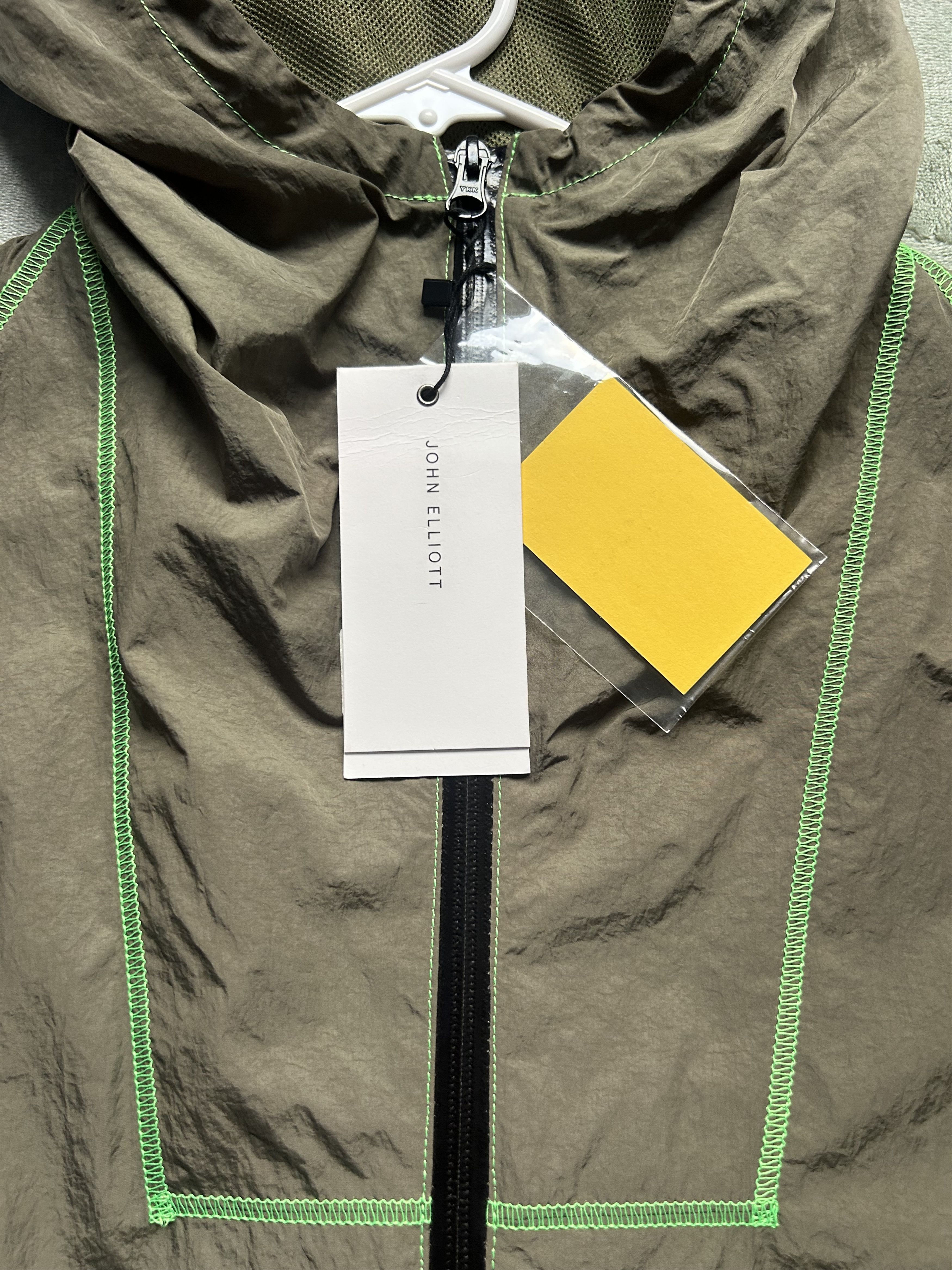 John Elliott John Elliott High Shrunk Nylon Full Zip Olive X Neon Green Size US S / EU 44-46 / 1 - 5 Thumbnail