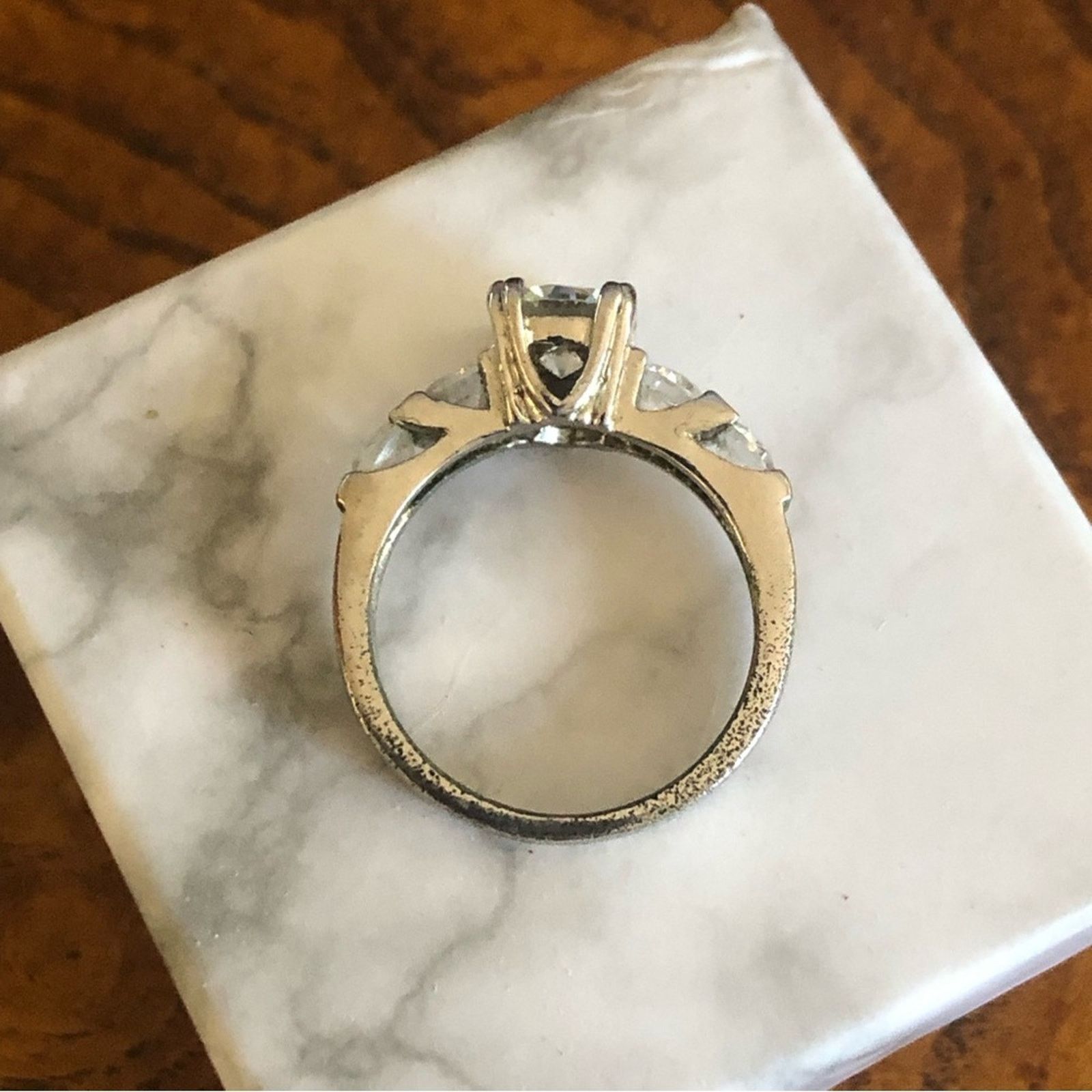 Vintage Vintage 14kt white gold cubic zirconia wedding band Size ONE SIZE - 9 Thumbnail