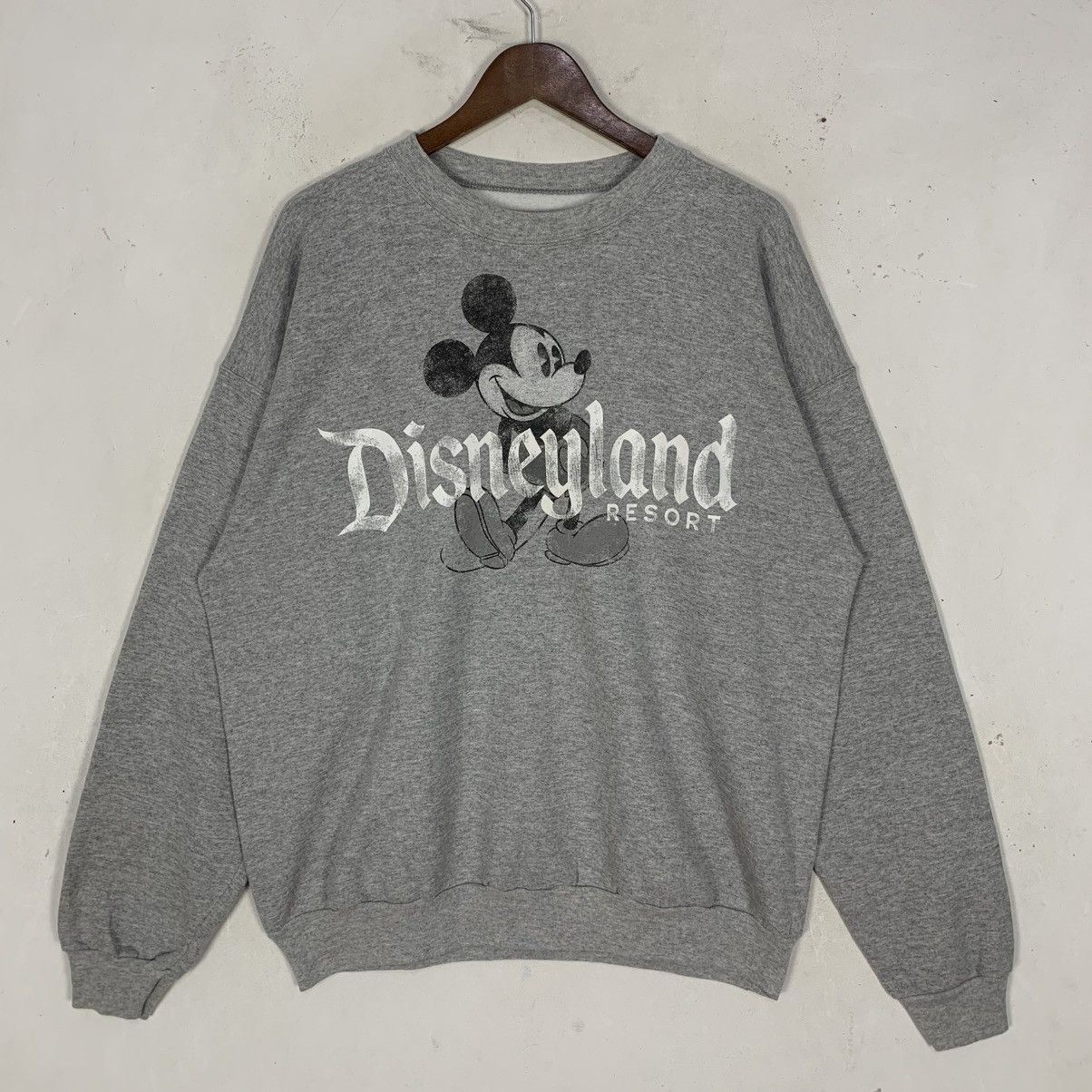 Hanes vintage Hanes Comfo Walt Disney World&Disneyland sweatshirt Size US XL / EU 56 / 4 - 2 Thumbnail