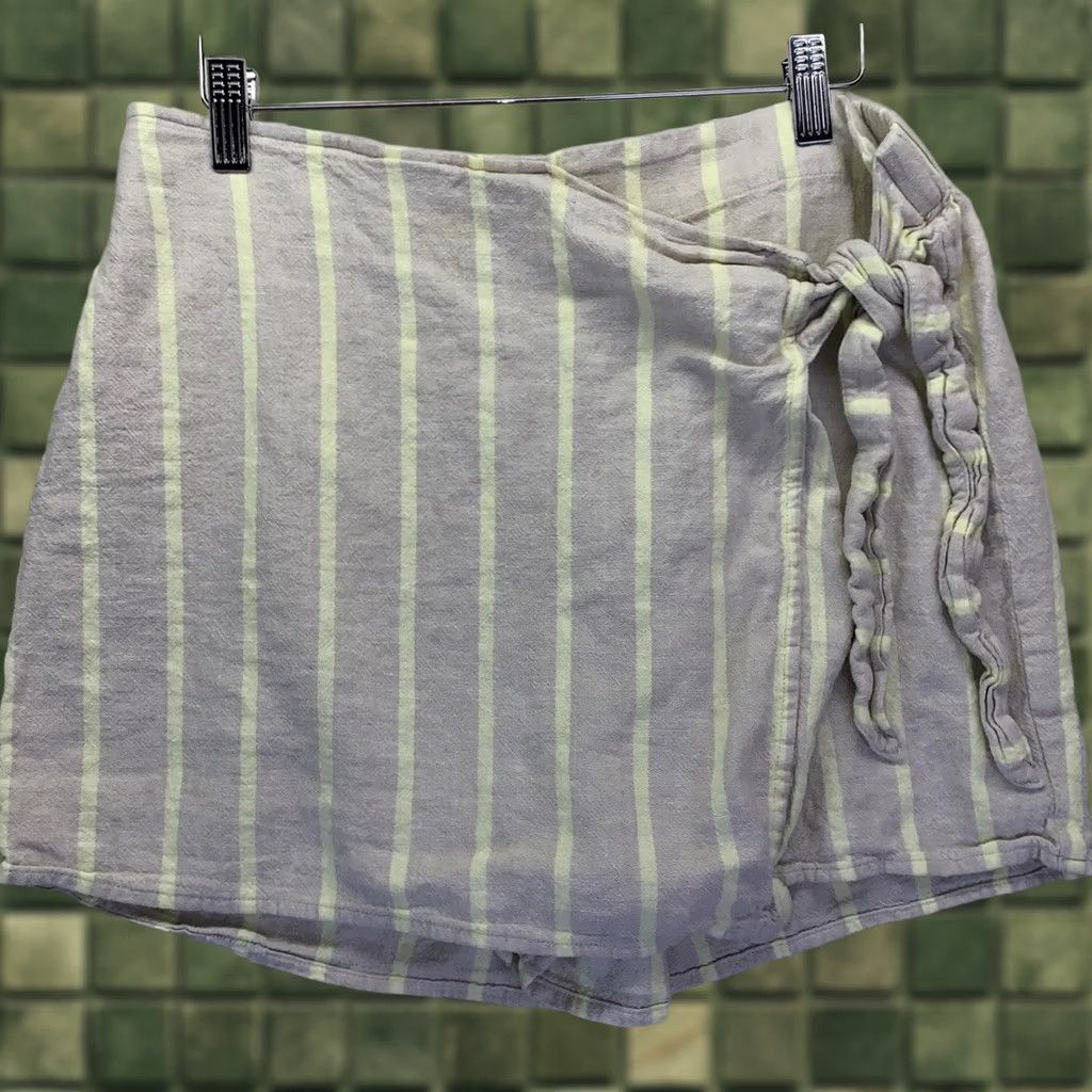Loft LOFT Skort Women’s M Khaki Neon Yellow Striped Tie Side Casual Travel Beach Walking-4166 Mens? Womens Size 32" / US 10 / IT 46 - 1 Thumbnail