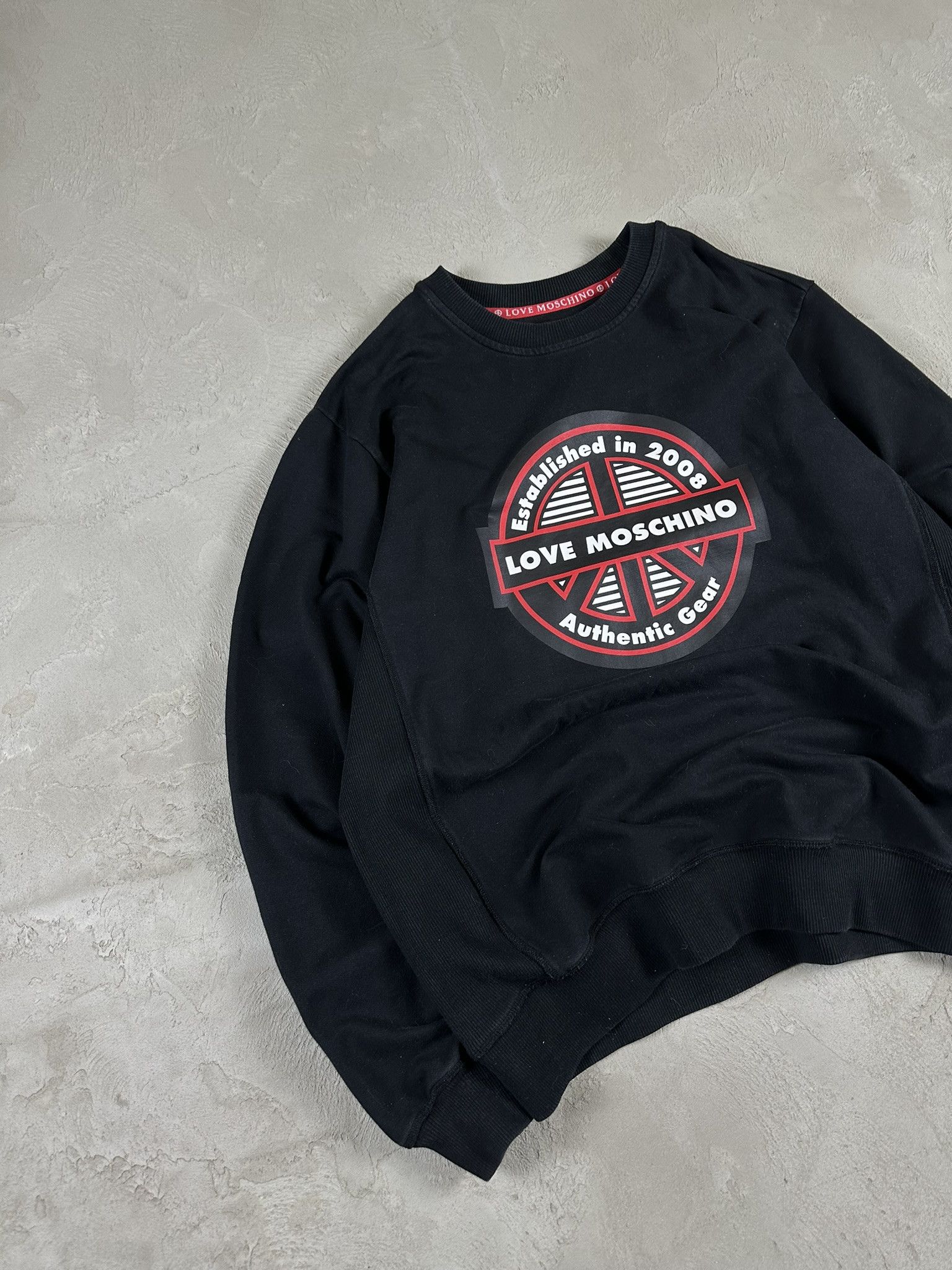 Moschino Love Moschino Big Logo Graphic Sweatshirt Crewneck Size US XL / EU 56 / 4 - 2 Thumbnail