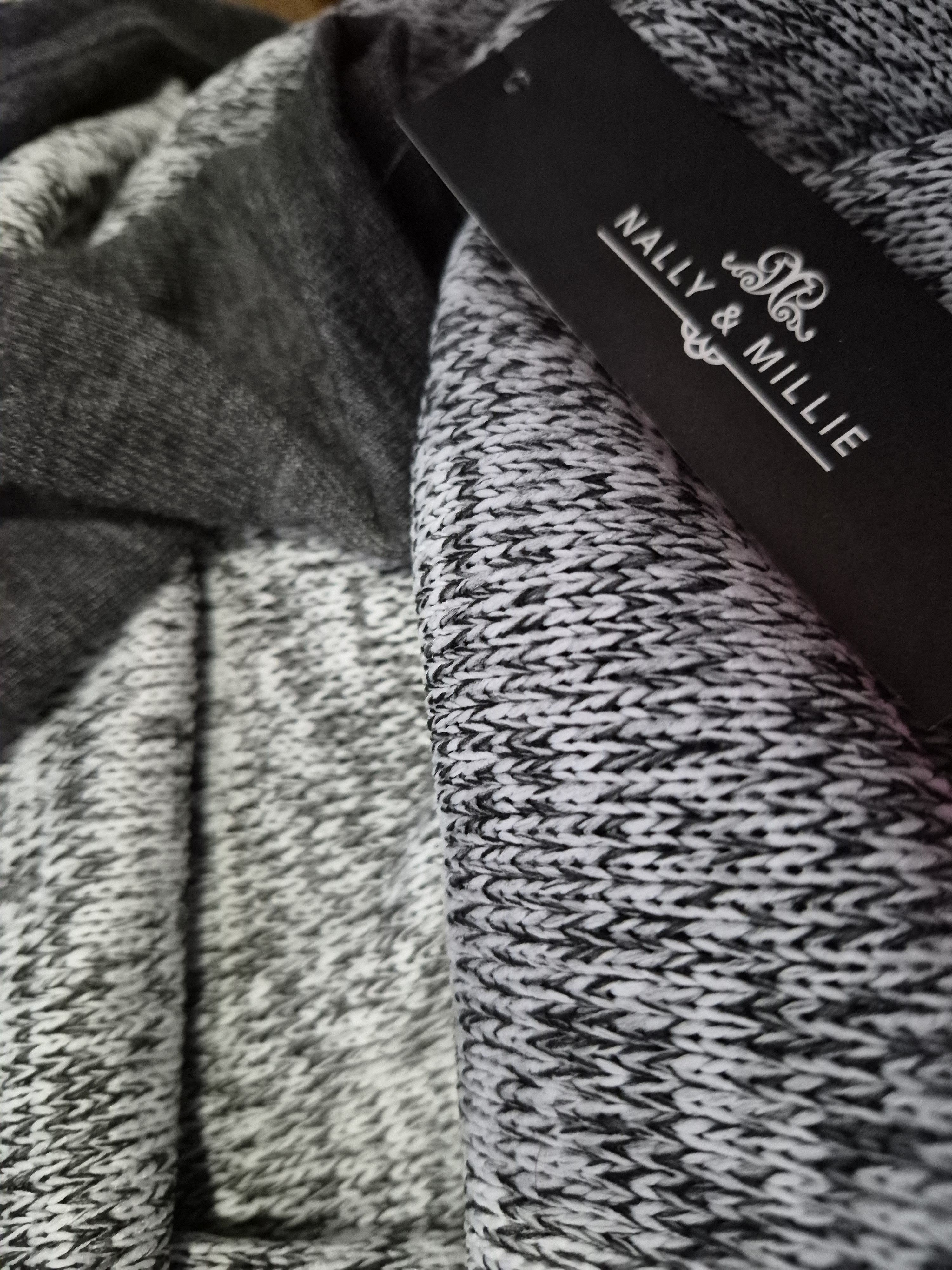 Other Nally Millie Medium Dark Multi-Print Scoop Long Sleeve NWT Size M / US 6-8 / IT 42-44 - 9 Thumbnail