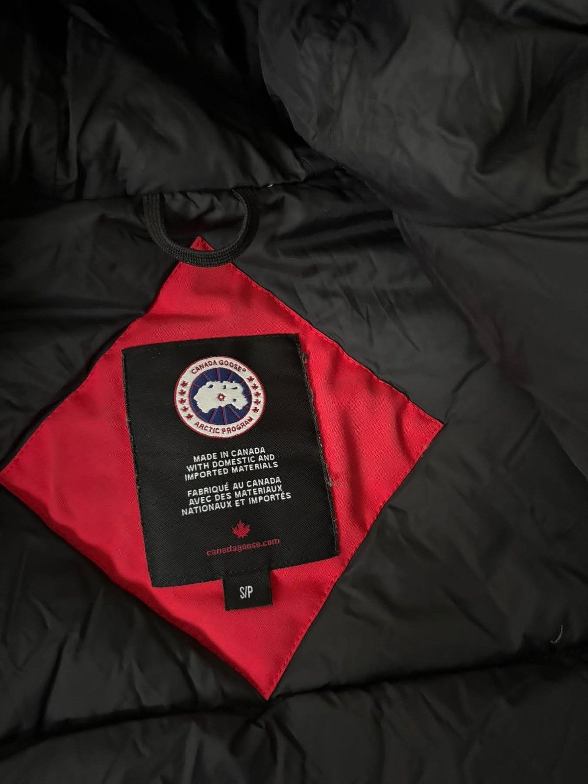 Canada Goose CANADA GOOSE men’s small Chilliwack bomber Size US S / EU 44-46 / 1 - 3 Thumbnail