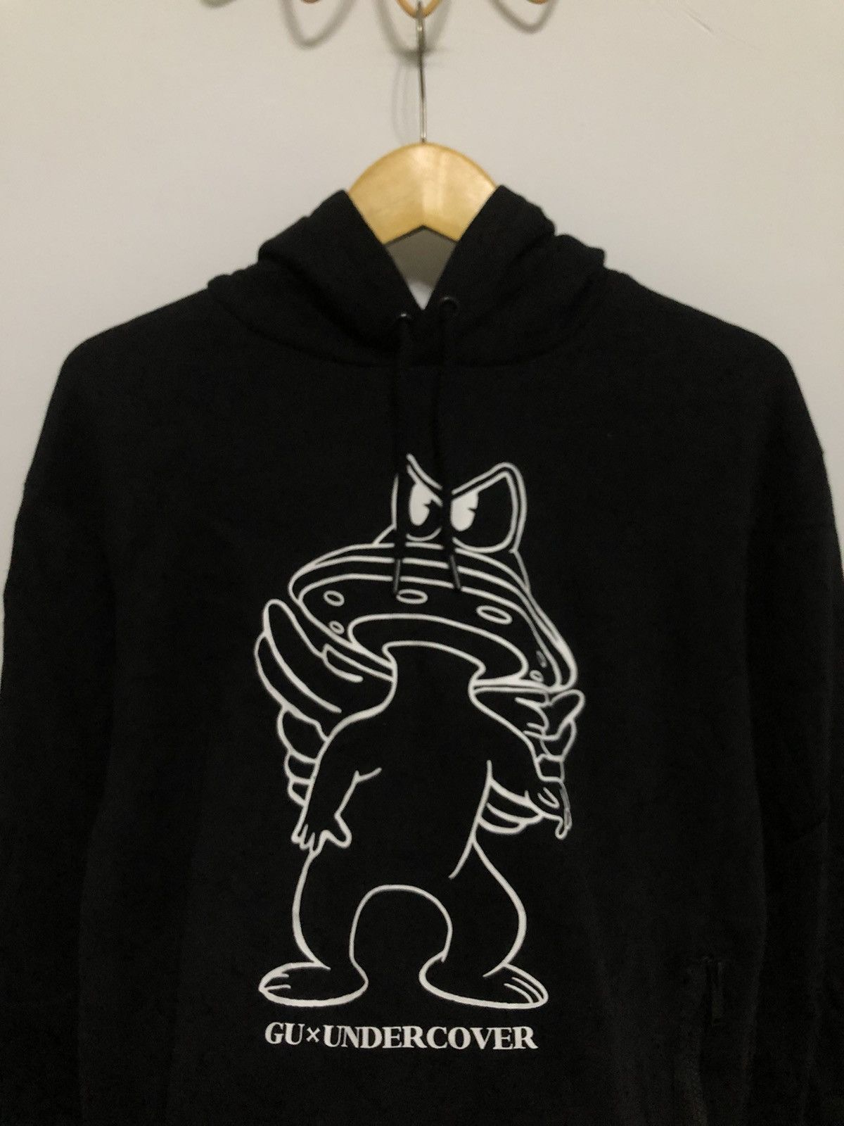 Designer × Japanese Brand × Undercover 💸NEED GONE💸 Undercover x GU Black UFO Hoodie Size US S / EU 44-46 / 1 - 3 Thumbnail