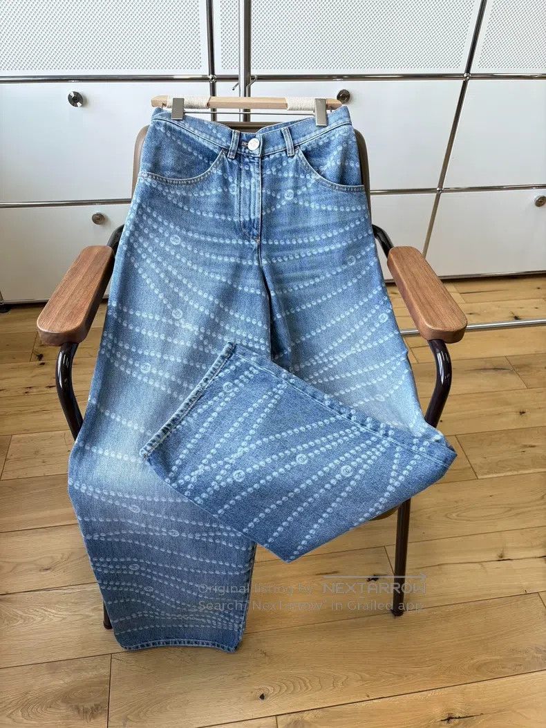 Chanel Chanel 25p The most popular medium blue wide-leg version p Size 42" / US 20 - 3 Thumbnail