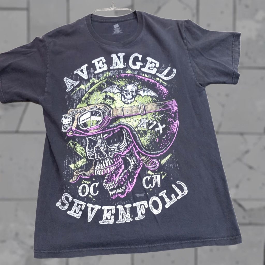 Vintage Avenged Sevenfold Shirt M Black Band T-Shirt Short Sleeve Crew Neck Cotton Jersey 2012 OC CA Men Size US M / EU 48-50 / 2 - 1 Thumbnail