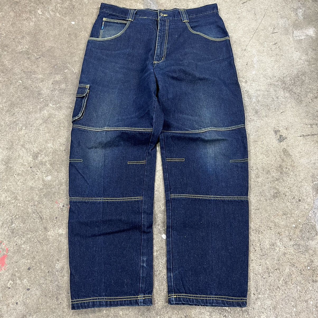 Vintage 90’s Baggy Trust Double Knee Cargo Jeans Size US 38 / EU 54 - 1 Thumbnail