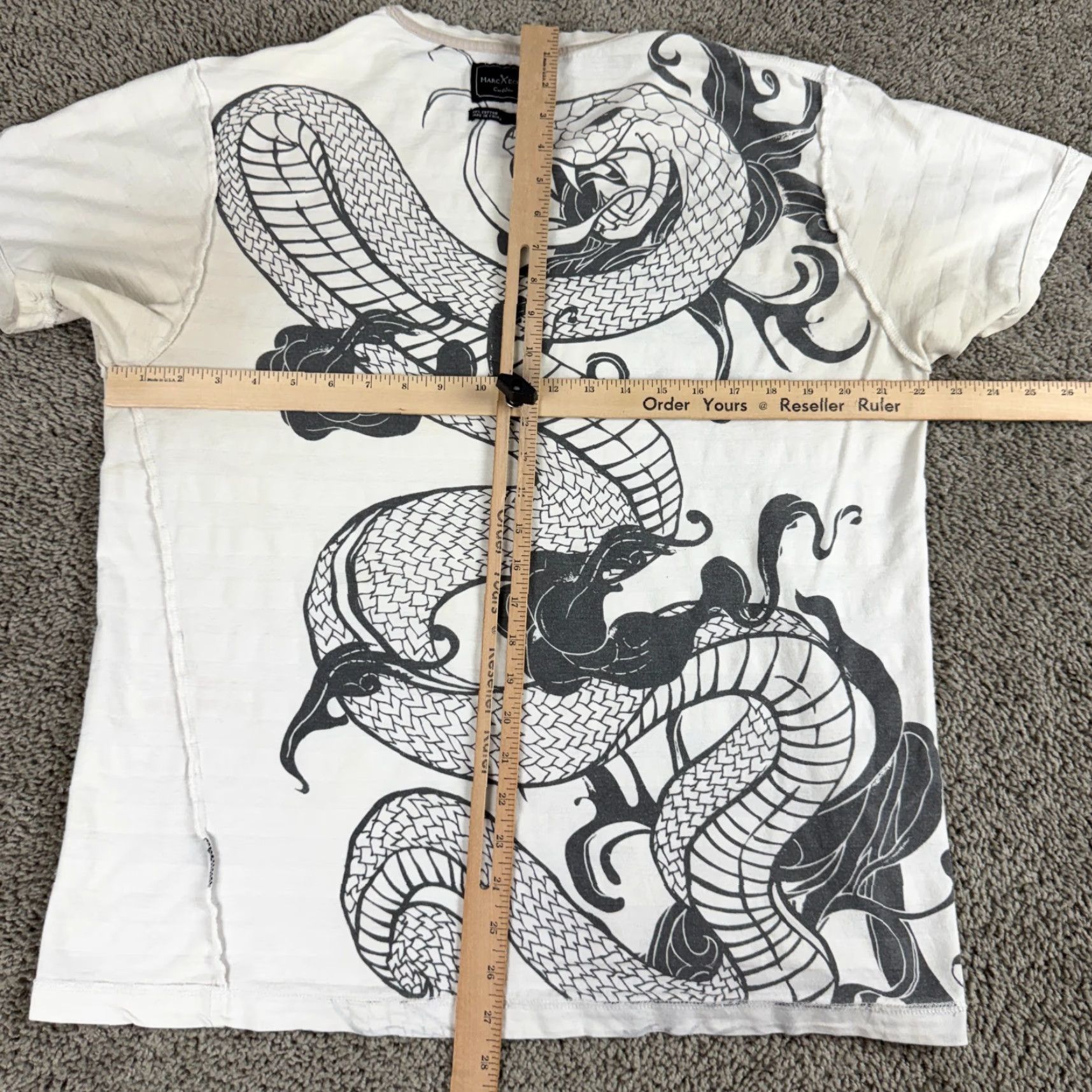 Ecko Unltd. Marc Ecko Shirt Mens XL White Gray Snake Reversible Print Size US XL / EU 56 / 4 - 6 Thumbnail