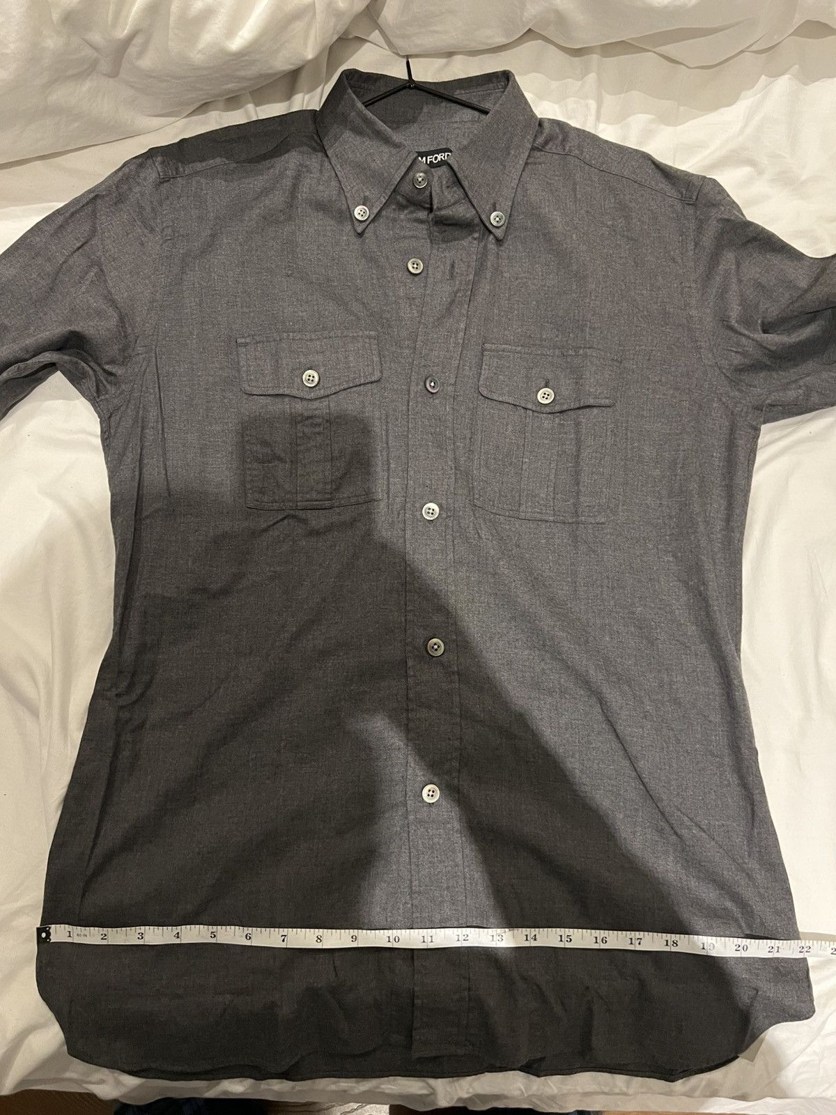 Tom Ford TOM FORD Grey Dress Shirt Size 15.3/4 44 Long Sleeves Size US M / EU 48-50 / 2 - 17 Thumbnail