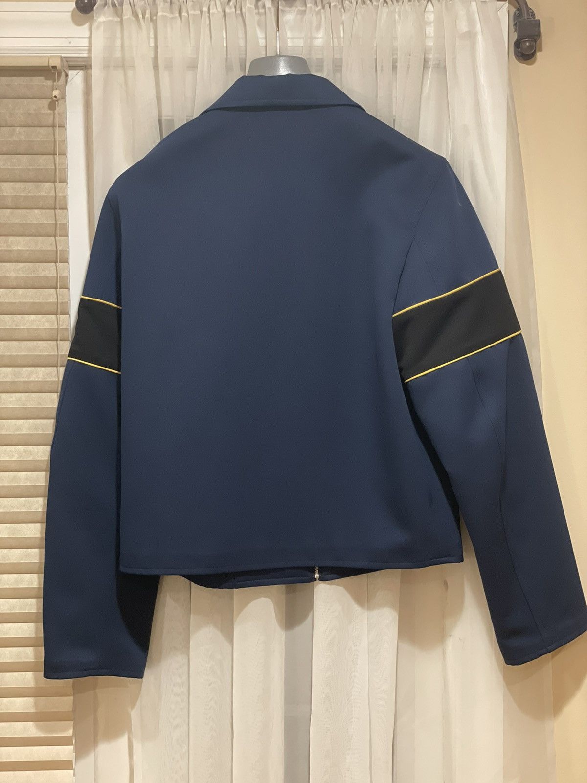 Prada Runway FW/17 Cropped Zip Jacket Navy Black Yellow Large Size US M / EU 48-50 / 2 - 3 Thumbnail