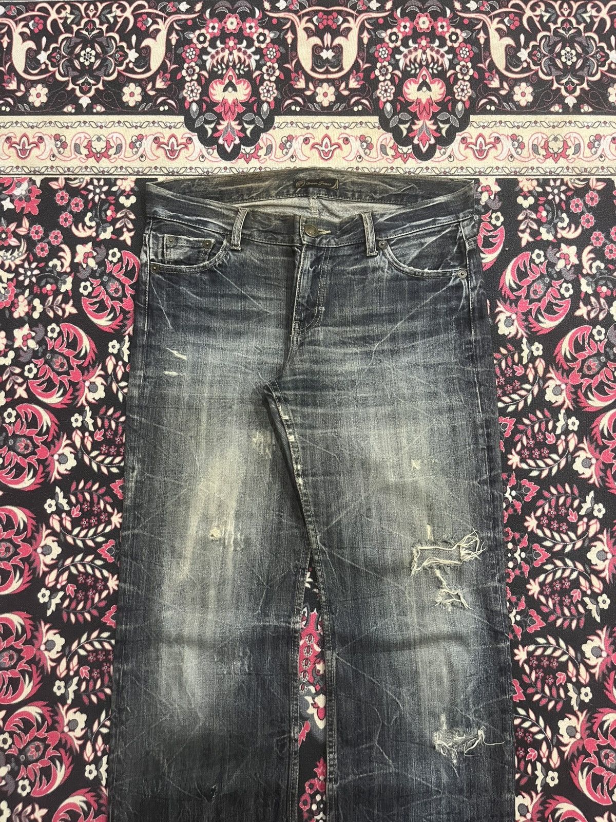Le Grande Bleu (L.G.B.) Oririn Slogan Embroidered Thunder Washed Distressed Jeans Size US 34 / EU 50 - 3 Thumbnail