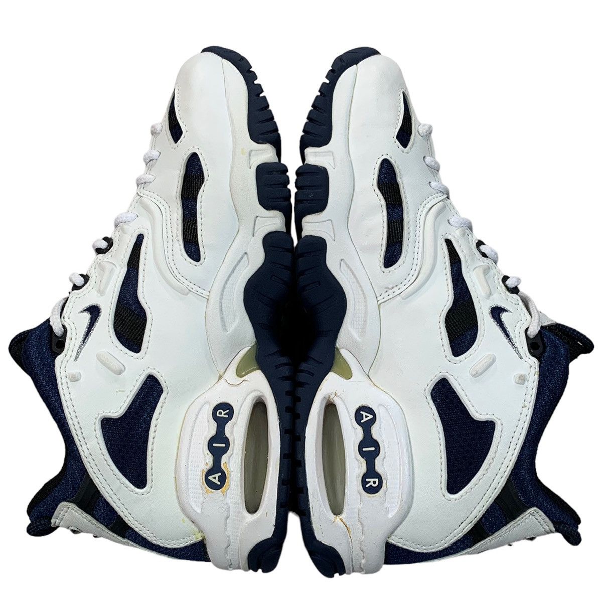 Nike Vintage Nike Air Dagger White Navy 1997 Sneaker Not Wearable Size US 7.5 / EU 40-41 - 4 Thumbnail