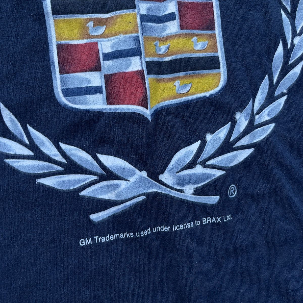 Vintage Vintage CADILLAC Automotive Logo Diamond Hybrid Shirt Size US XL / EU 56 / 4 - 2 Thumbnail