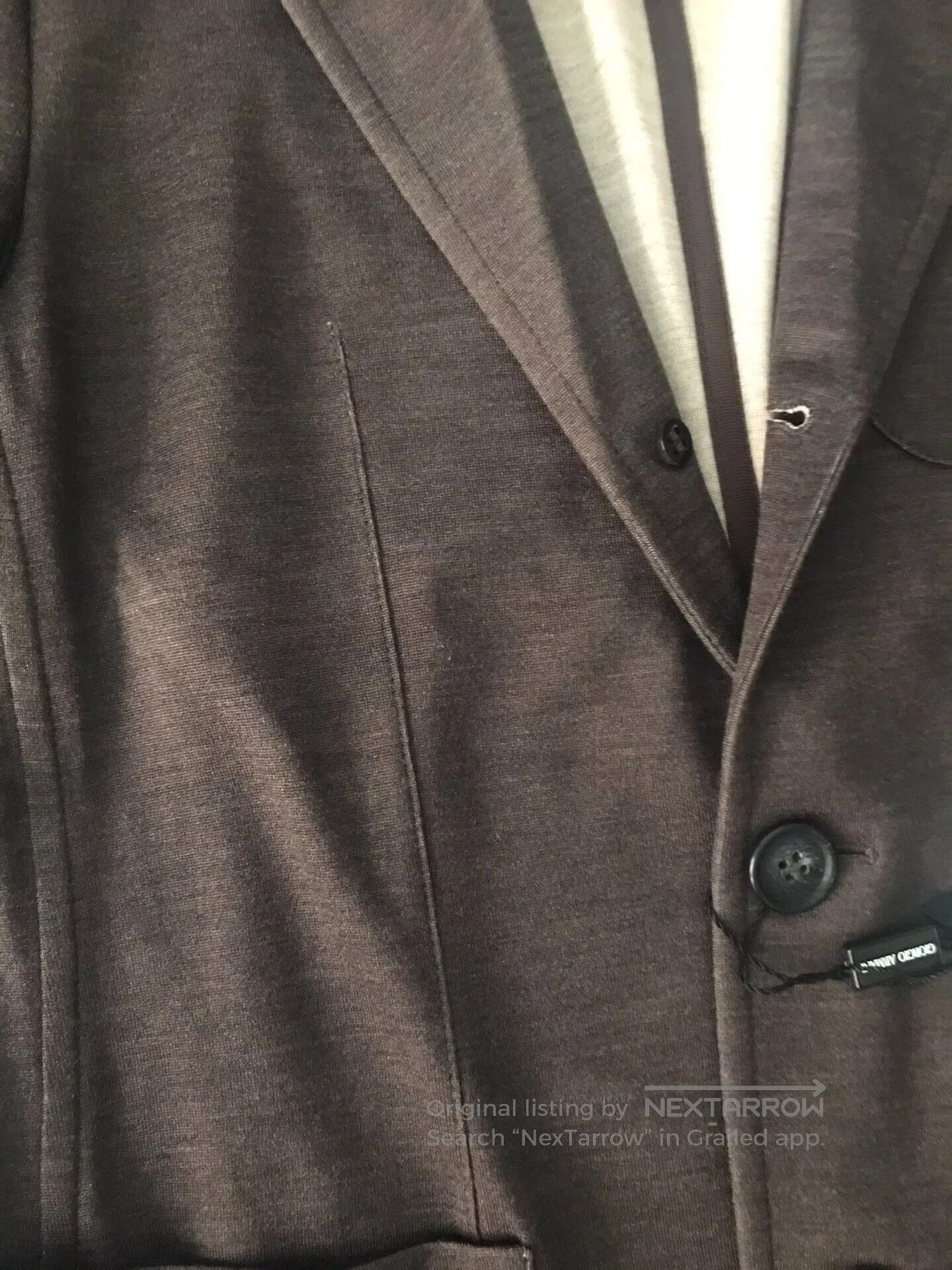 Giorgio Armani brown cashmere silk business casual jacket. Size US L / EU 52-54 / 3 - 4 Thumbnail