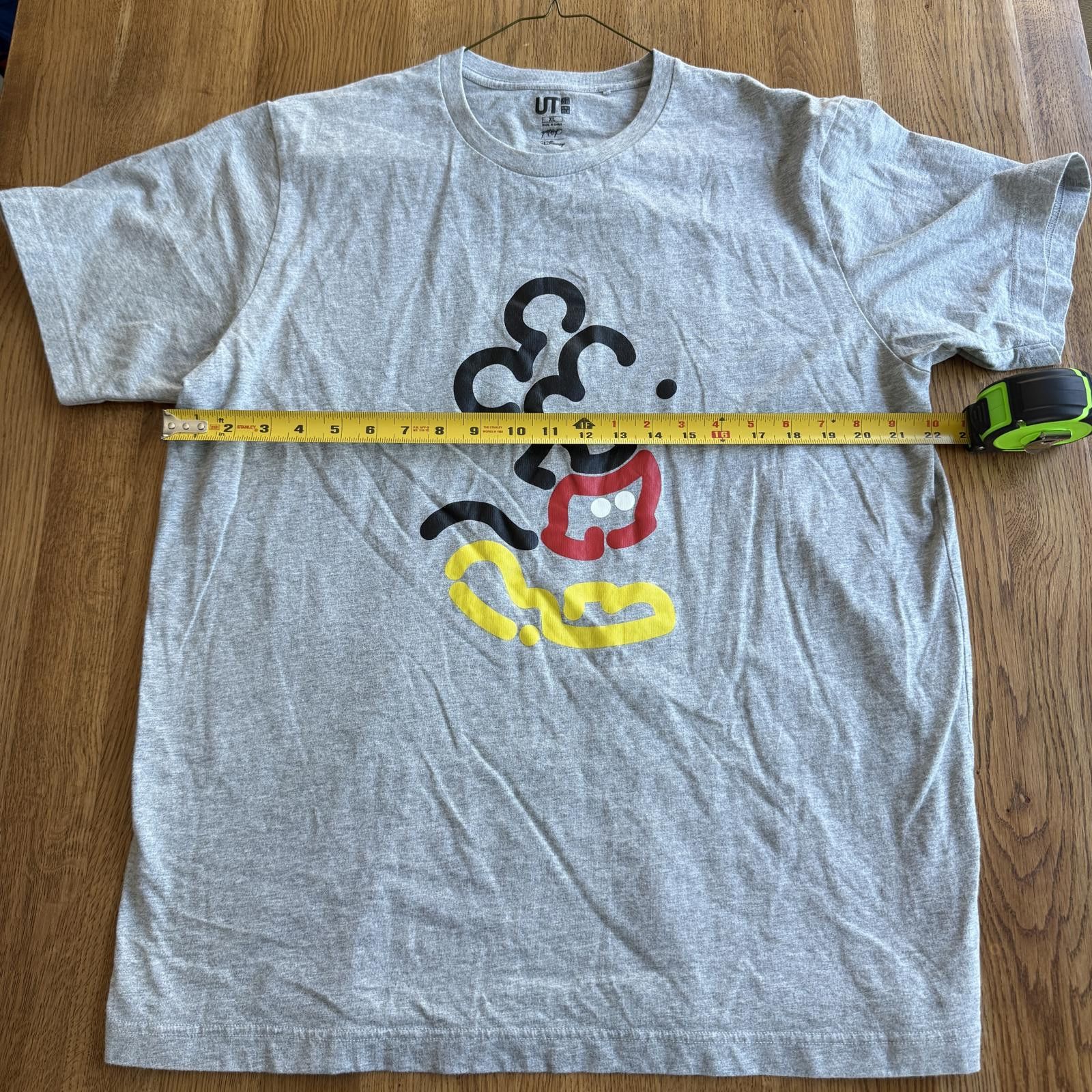 Uniqlo Uniqlo Gray Graphic TShirt with Abstract Mickey Disney Sz XL Size US XL / EU 56 / 4 - 2 Thumbnail