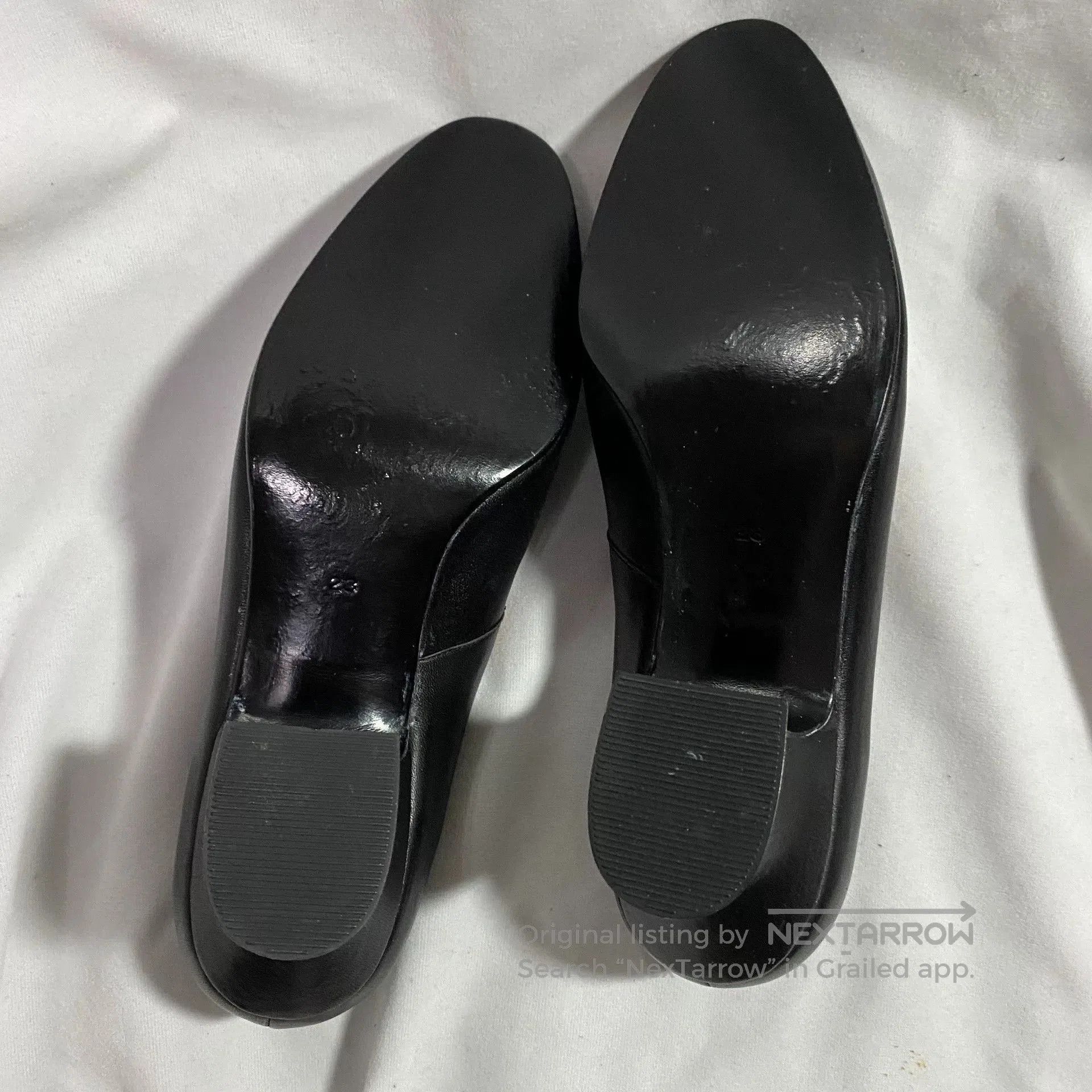Comme des Garcons Comme des Garçons Mary Jane Leather Kitten Heels. Size US 5 / IT 35 - 7 Thumbnail