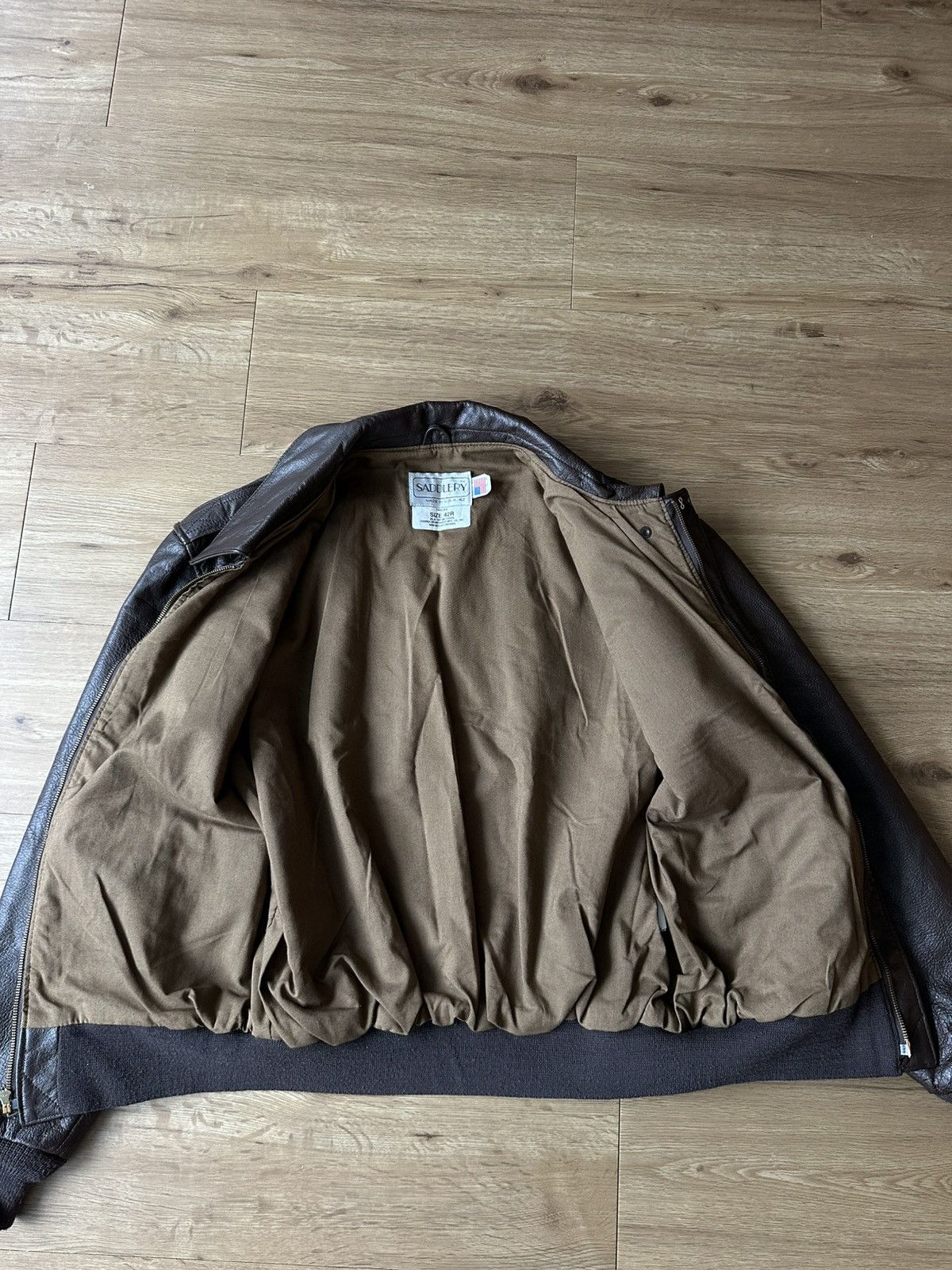 Genuine Leather Vintage A-2 WWII US Army Leather Flight Jacket Size US S / EU 44-46 / 1 - 13 Thumbnail