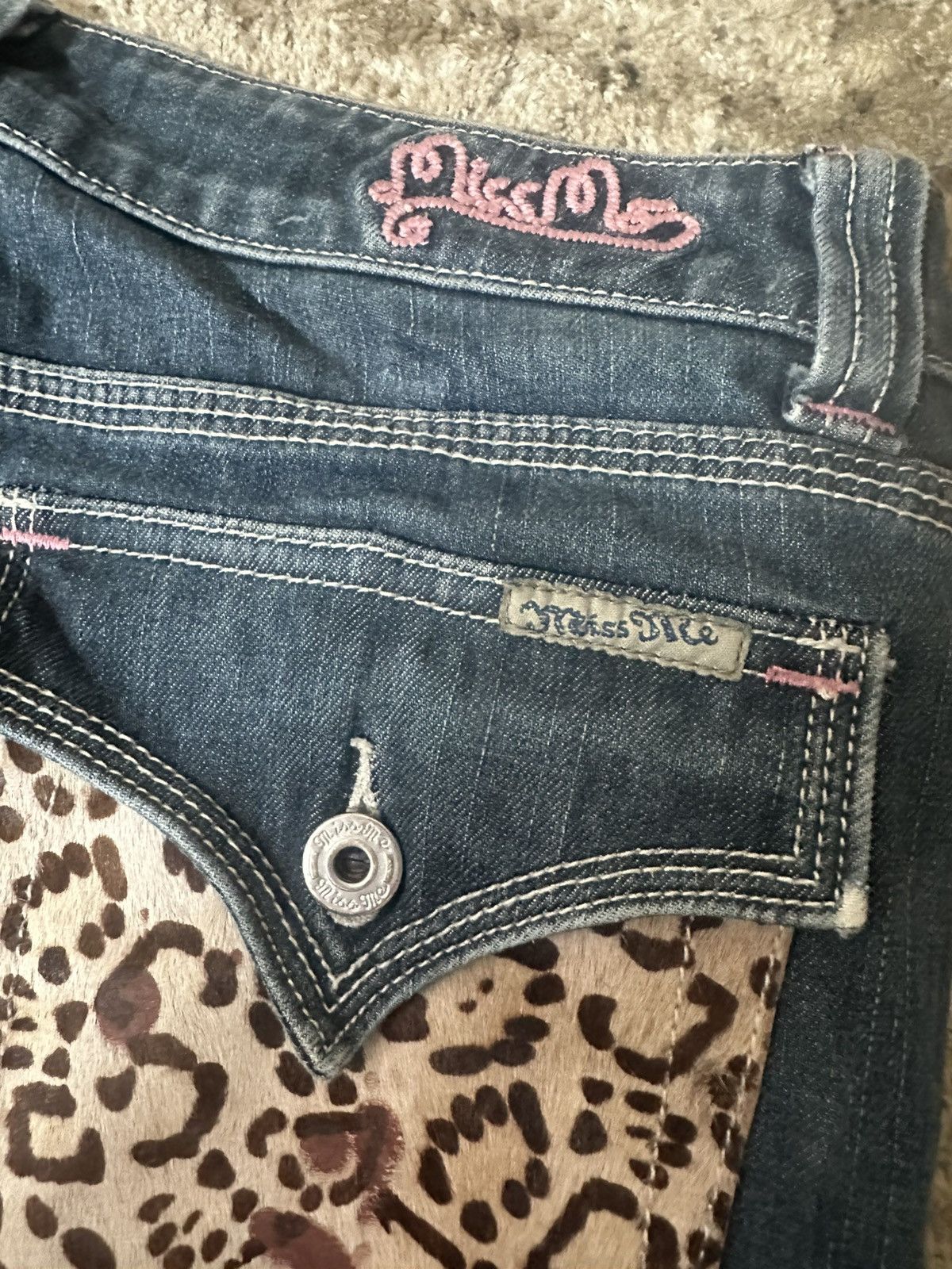 Miss Me Vintage cheetah print pocket miss me jeans Size 29" - 3 Thumbnail