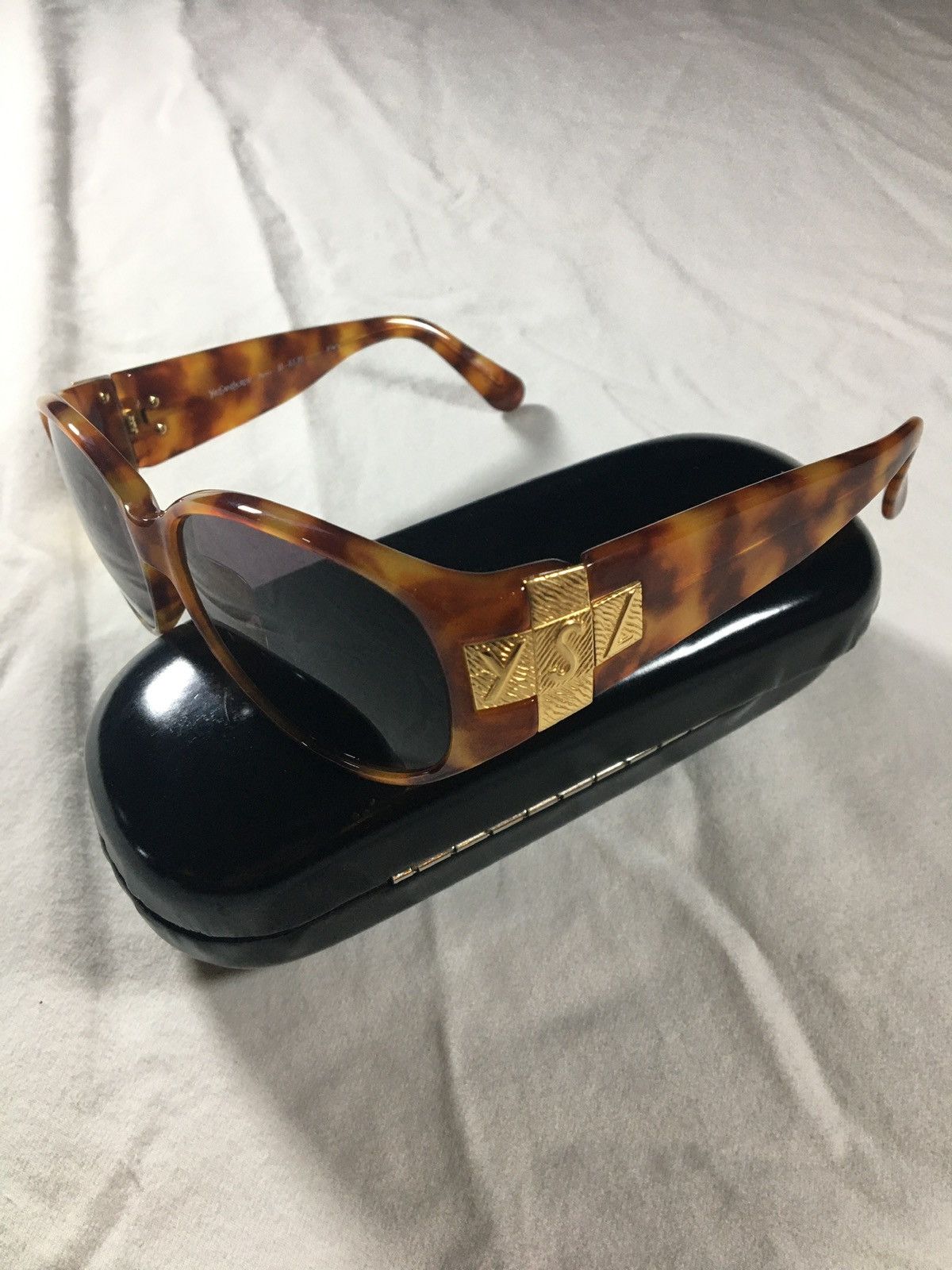 Yves Saint Laurent Toirtoise YSL shades Size ONE SIZE - 2 Thumbnail