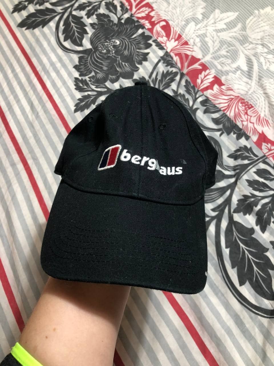 Berghaus × Vintage Vintage Fur Faux Fuzzy Y2k Ushanka Hat Size ONE SIZE - 3 Thumbnail