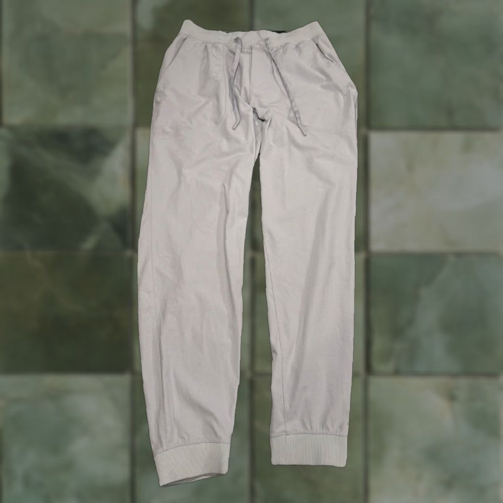 Lululemon VINTAGE Lululemon Men's ABC Jogger Pants Size S Activewear Casual Travel Gray Athleisure Wrinkle Resistant Size US 29 - 1 Thumbnail