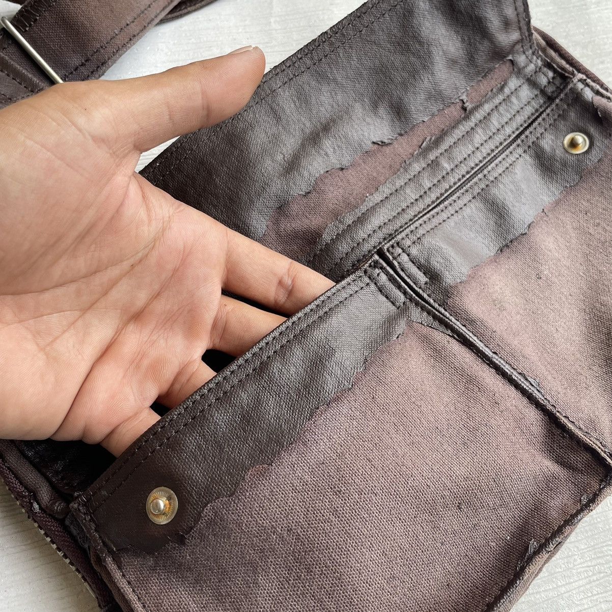 Head Porter × Porter Distressed Porter Free Style Shoulder Bag Size ONE SIZE - 11 Thumbnail