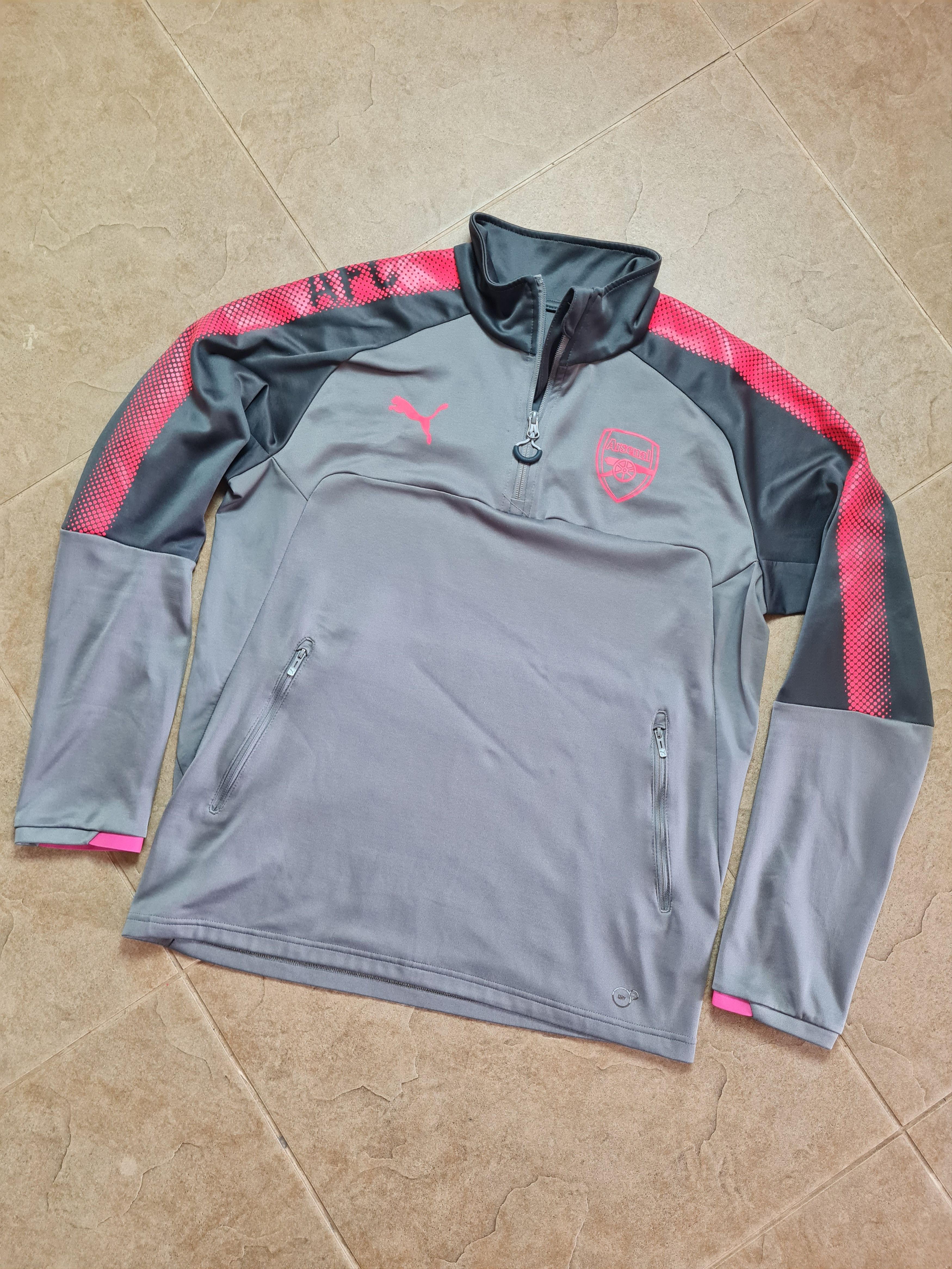 Puma JERSEY ARSENAL TRAINING SOCCER SHIRT LONG SLEEVE PUMA SZ M Size US M / EU 48-50 / 2 - 4 Thumbnail