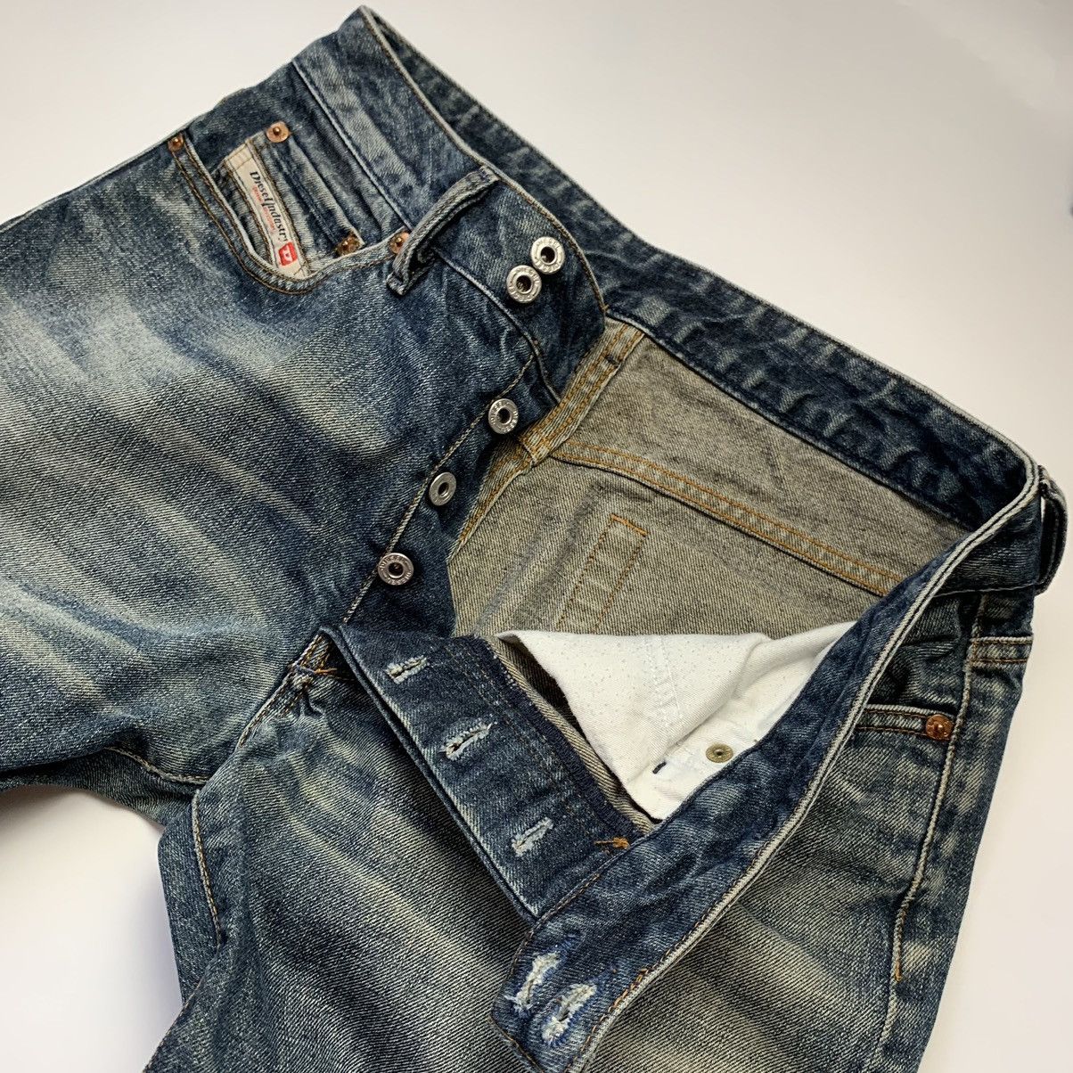 Diesel Vintage Diesel Gradient Straight Jeans Size US 31 - 11 Thumbnail