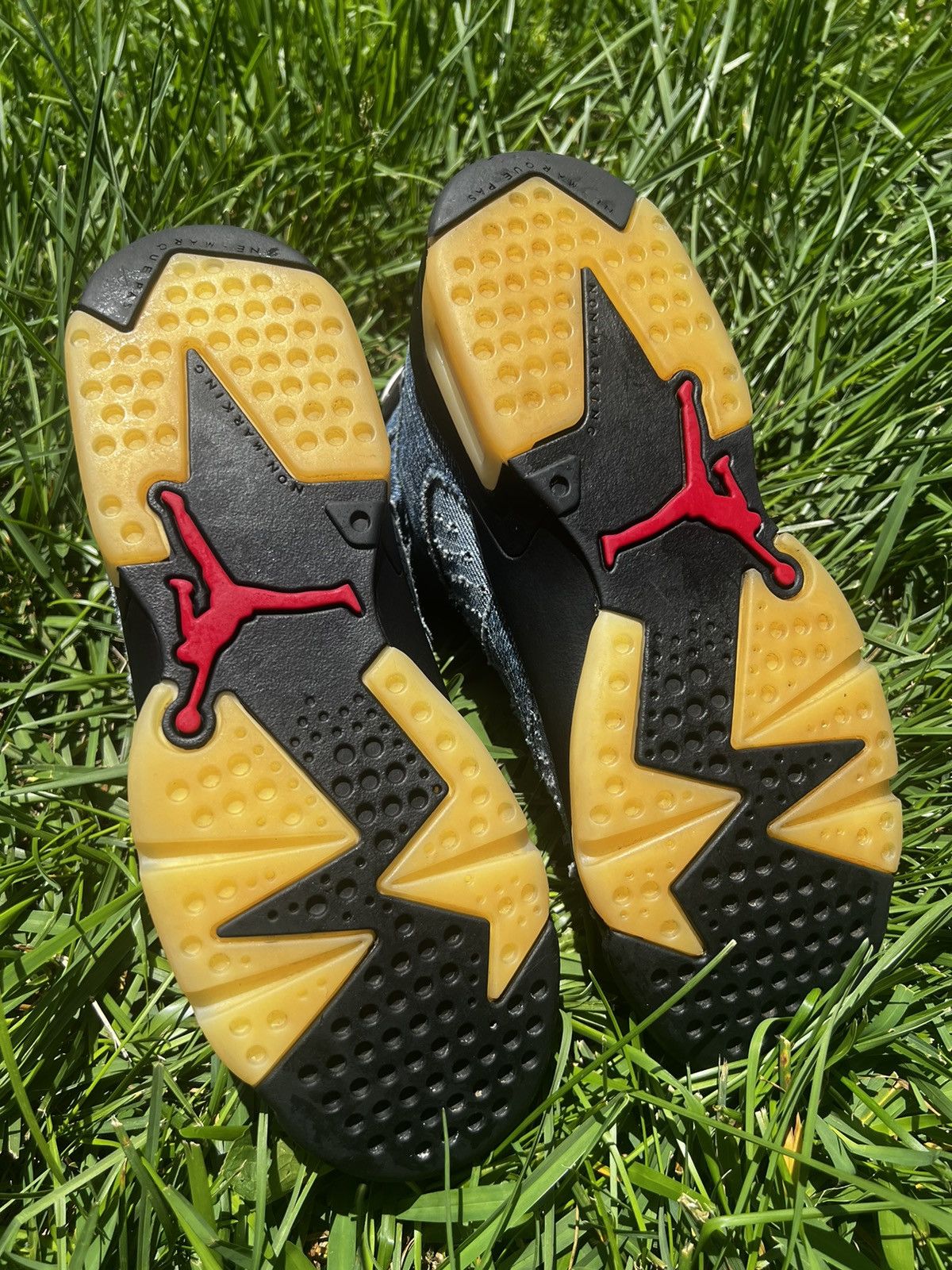 Jordan Brand CLEAN Air Jordan 6 Retro Denim size 7 Mens Blue shoes Size US 7 / EU 40 - 9 Thumbnail