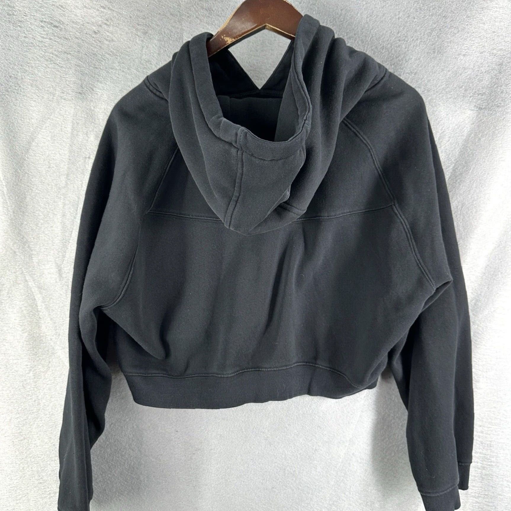 Vintage ALPHALETE Hoodie Cropped Womens 2XL Black Logo Pullover Athletic Preppy Size XXL / US 16-18 / IT 52-54 - 6 Thumbnail