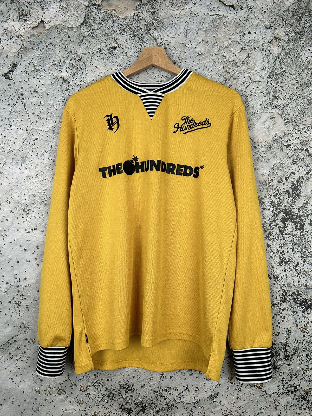 Other Vintage The Hundreds Longsleeve Jersey Retro Football Skate Size US S / EU 44-46 / 1 - 1 Thumbnail