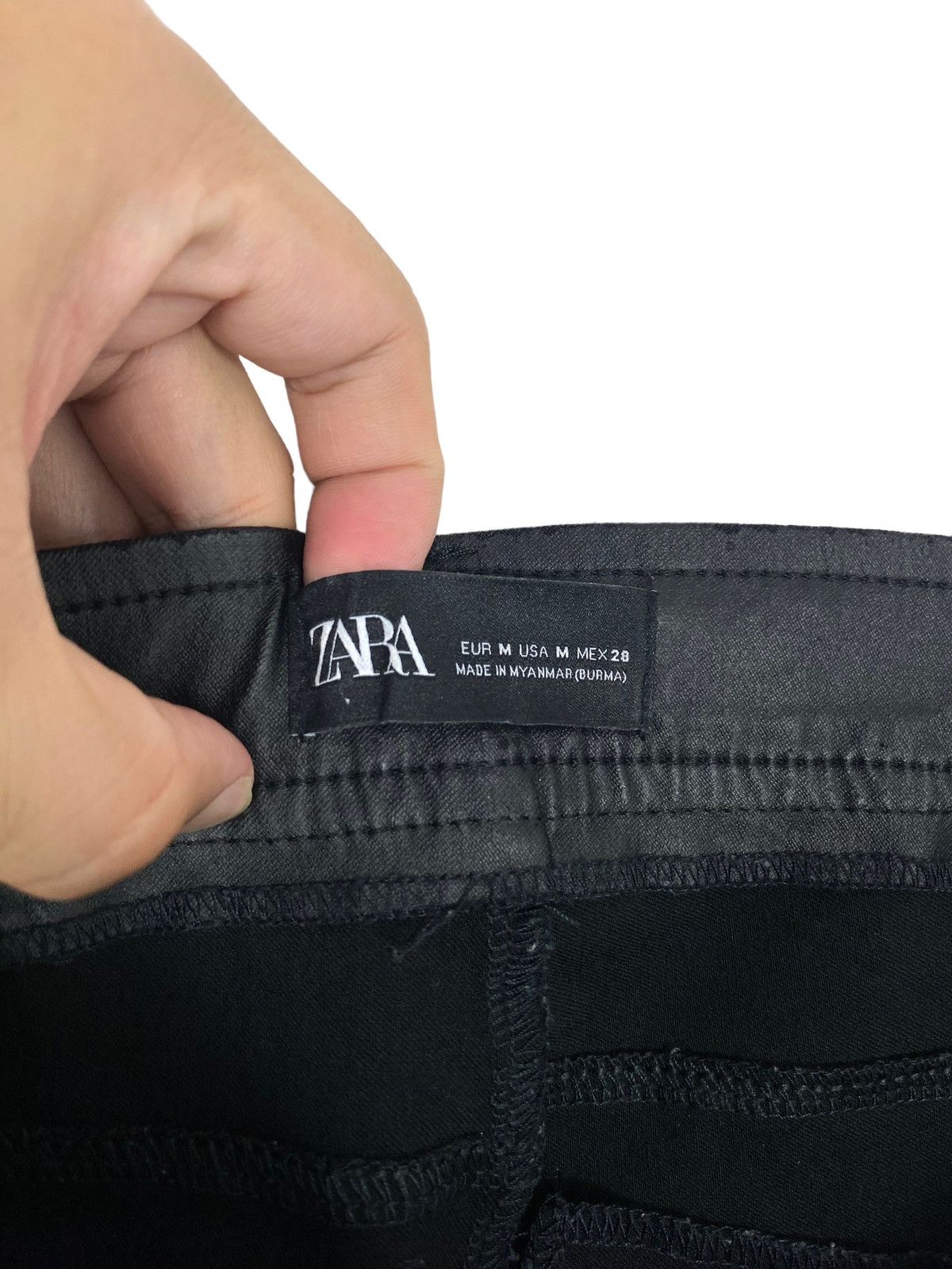 Zara Rare‼️ Zara Elastic Waxed Pants Size 26" / US 2 / IT 38 - 5 Thumbnail
