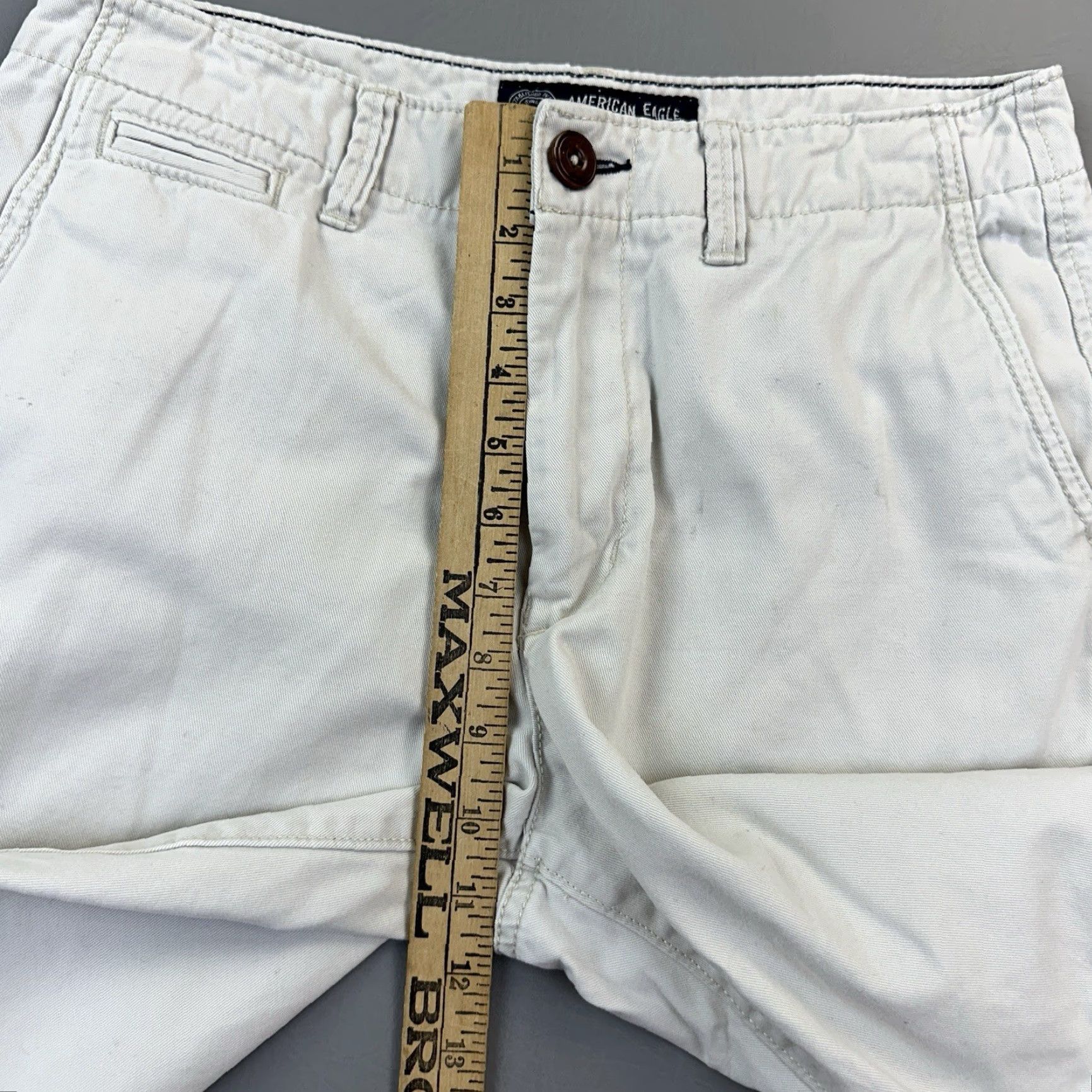 American Eagle Outfitters VINTAGE American Eagle Shorts Mens 30 Beige Classic Fit Flat Front Chino Preppy Casual Size US 30 / EU 46 - 3 Thumbnail