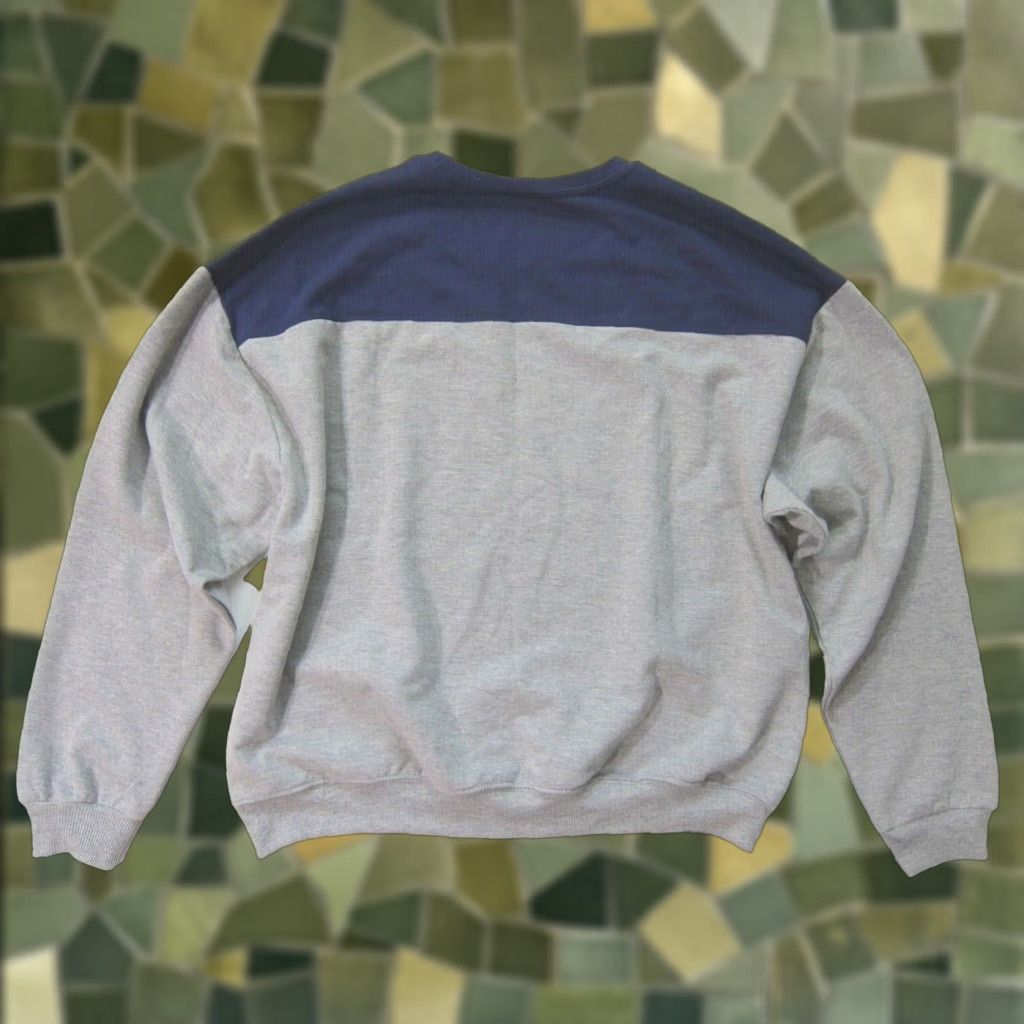 Vintage NWT Vintage F.R.I.E.N.D.S NYC Grey Blue Crew Neck Lightweight Sweatshirt Women M Size M / US 6-8 / IT 42-44 - 1 Thumbnail