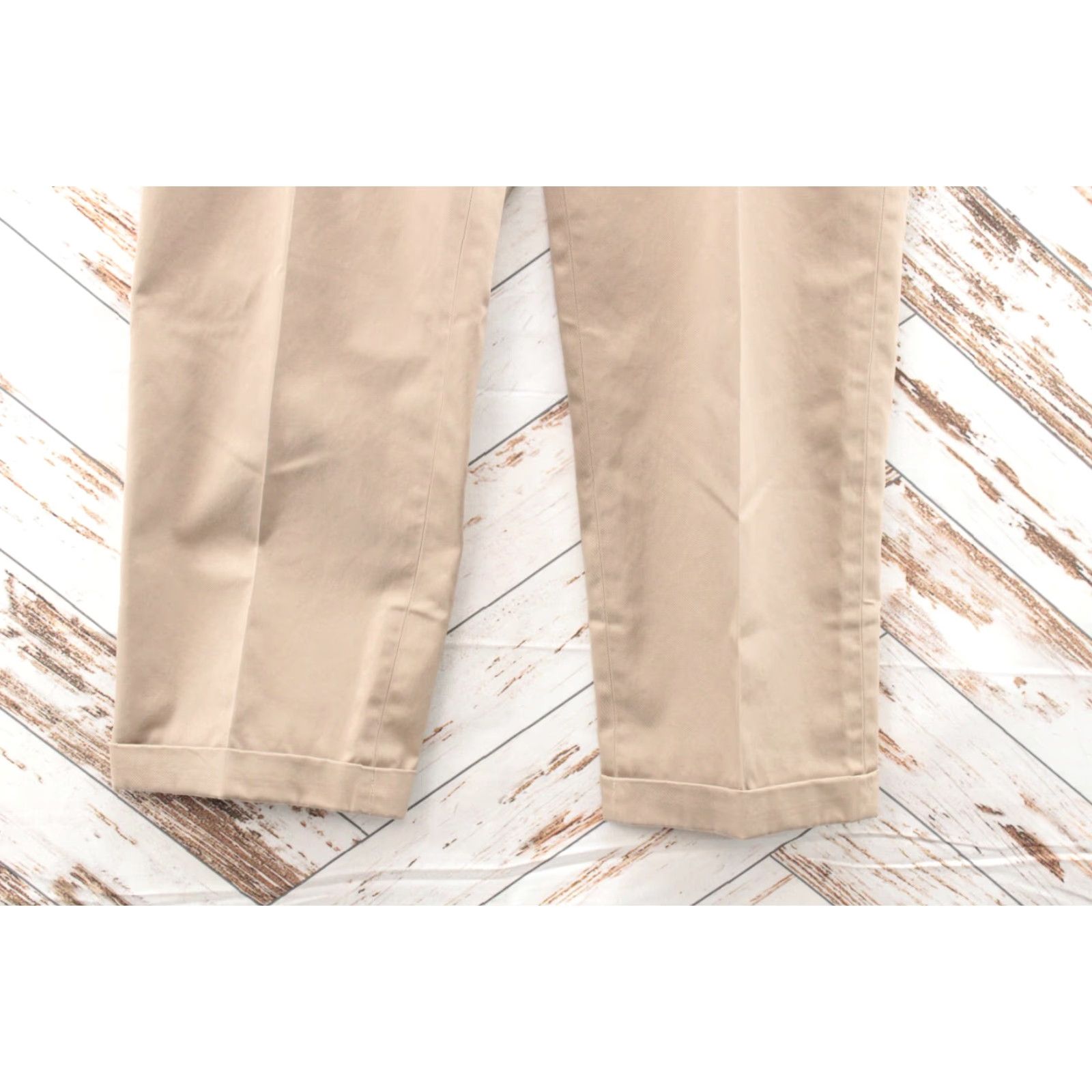 Jos. A. Bank Jos A Bank Chino Pants Men's 36 Khaki Heavy Cotton Pleated Cuffed Casual Friday Size US 36 / EU 52 - 5 Thumbnail