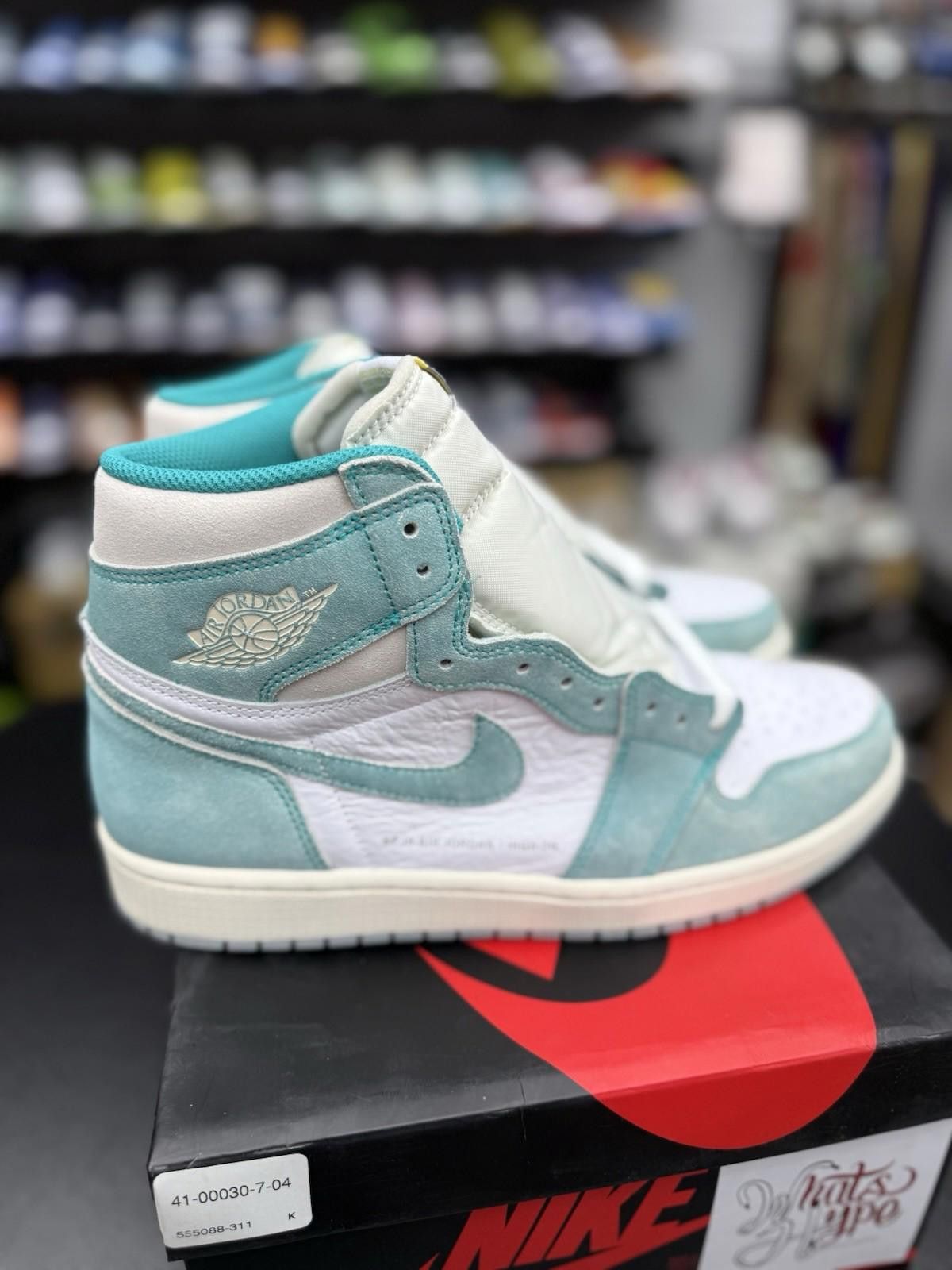 Jordan Brand Size 10 - Air Jordan 1 Retro OG High Turbo Green Authentic Size US 10 / EU 43 - 1 Thumbnail